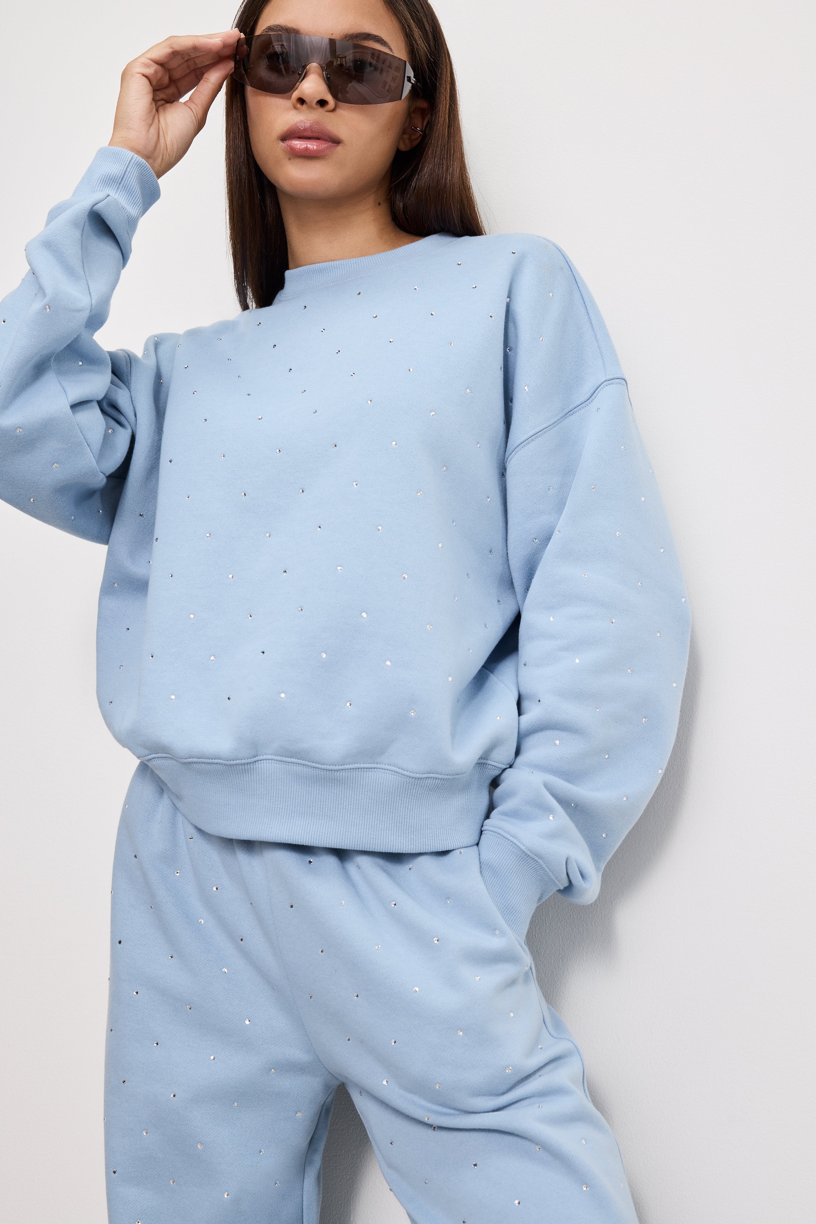 GOOD AMERICAN Crystal Cable-Knit Pullover | Frosted Sky Winter Edition 001