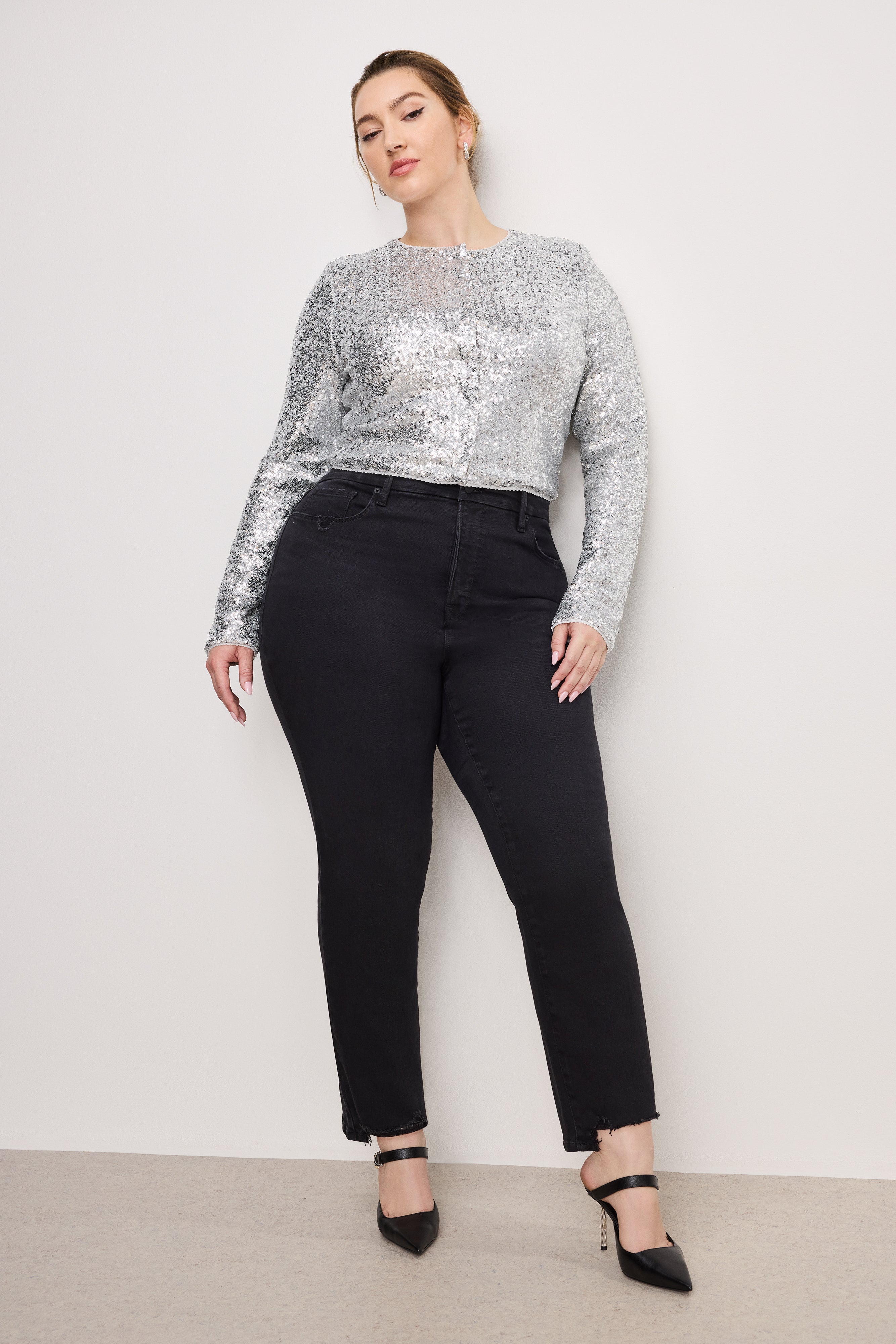 GOOD AMERICAN Soft-Tech Comfort Classic Slim Straight Jeans | Black361