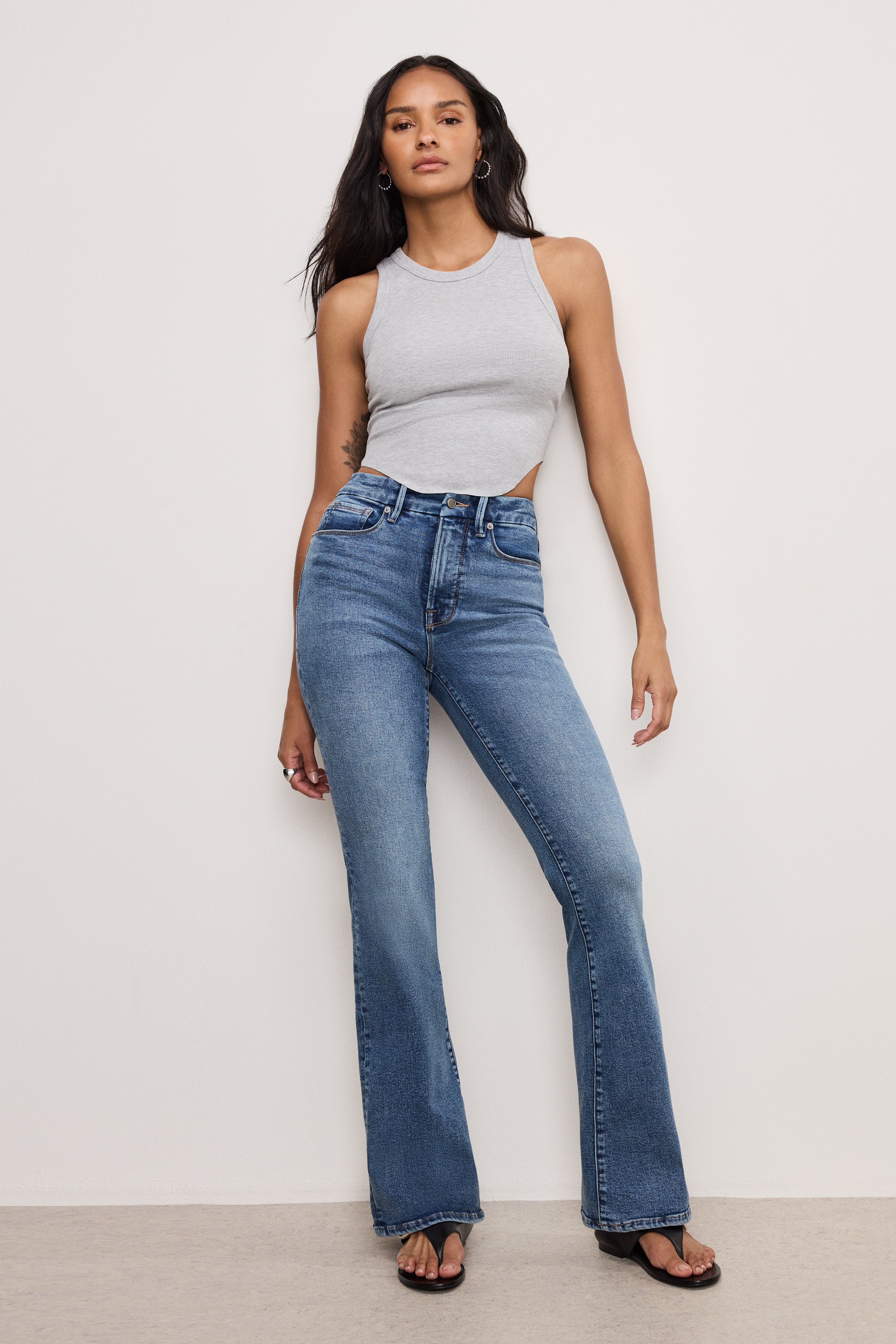 GOOD AMERICAN Timeless Bootcut Fit Jeans with Lightly Compressive Stretch | Deep Indigo Wash #254