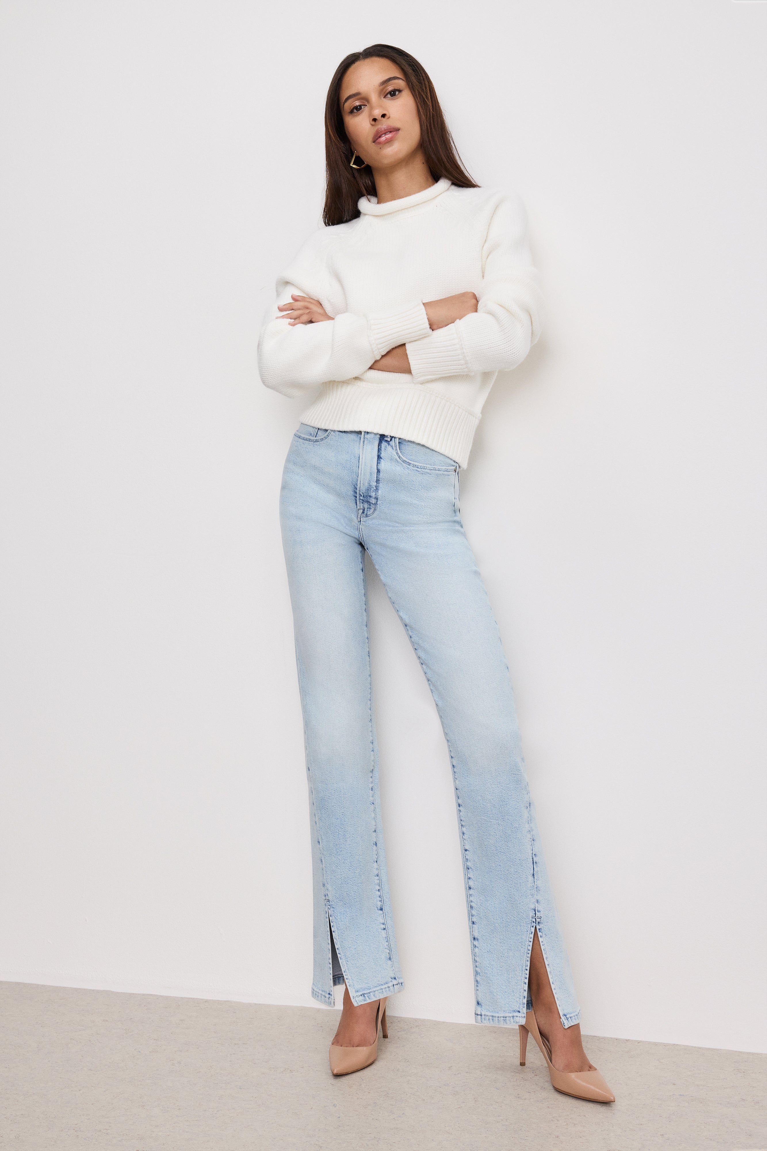 GOOD AMERICAN - Cozy Crewneck Knit Jumper in Soft Cloud White 