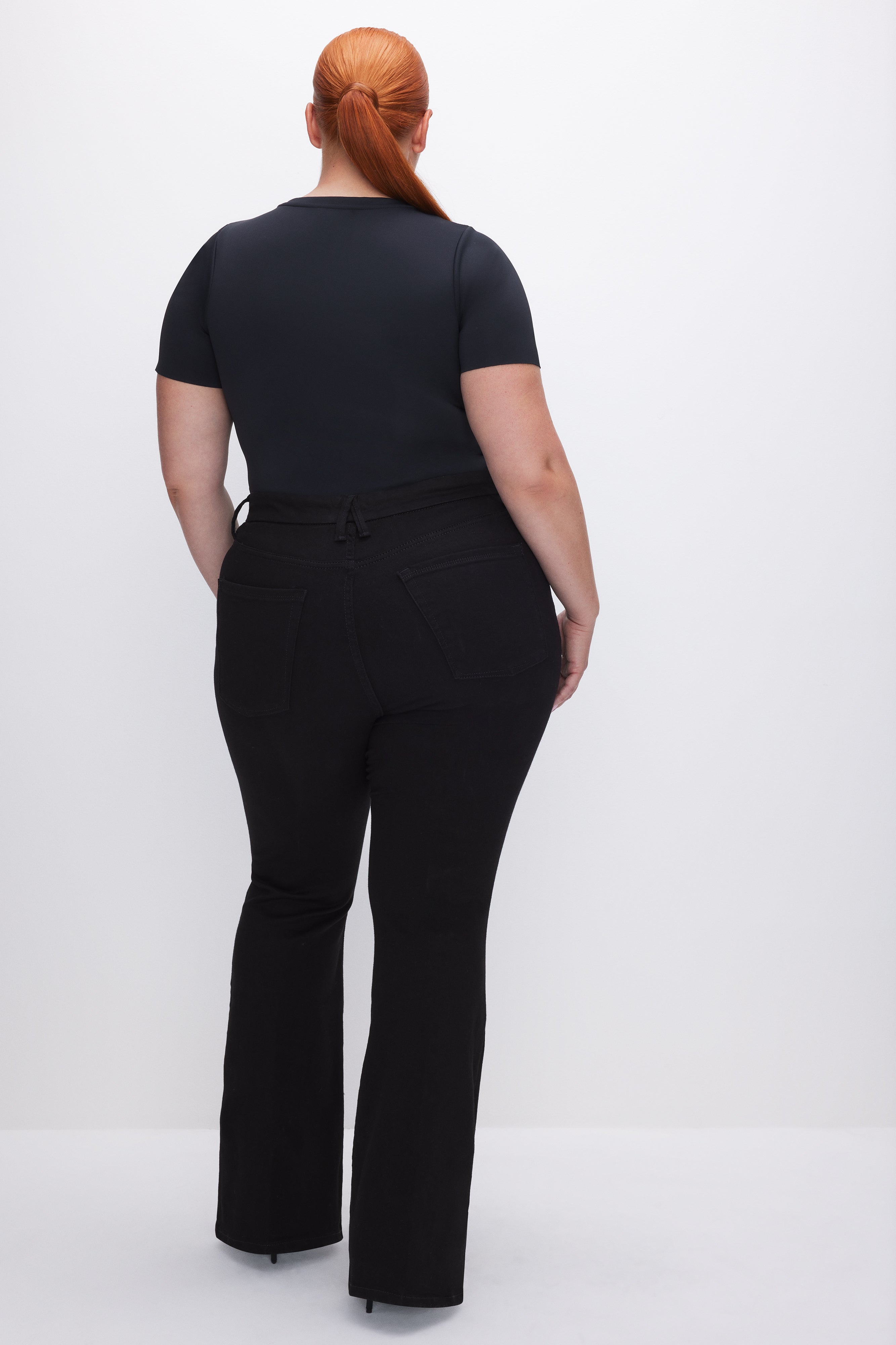 GOOD AMERICAN Slim-Flare Bootcut Jeans with ColorLock Tech | Extended Length in Rich Onyx (BLACK001) 