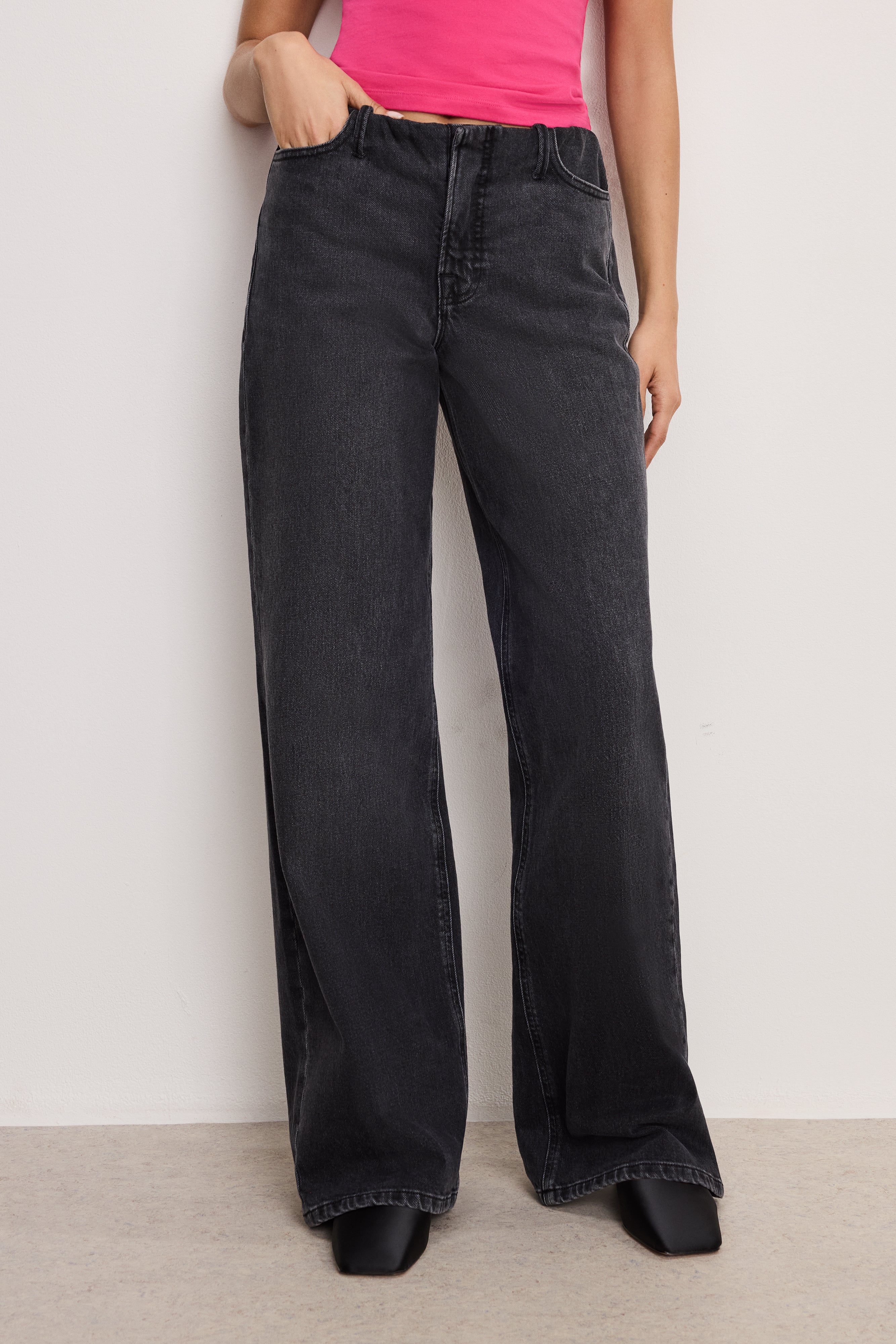 GOOD AMERICAN Stretch Comfort Pull-On Wide-Leg Jean Trousers | Black - 351 