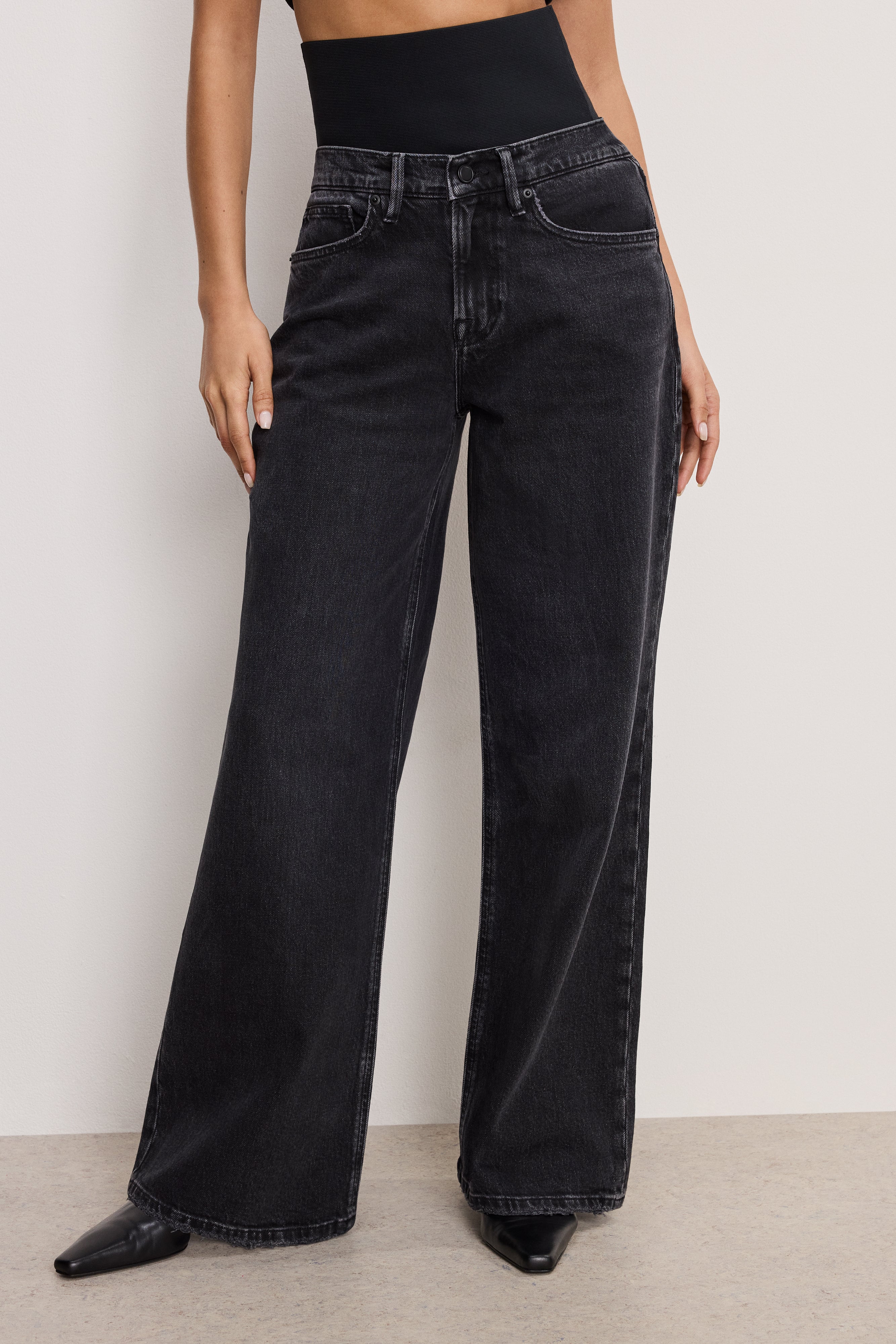 GOOD AMERICAN Wide-Leg Fit Solutions Jeans | Jet Black Wash 377 