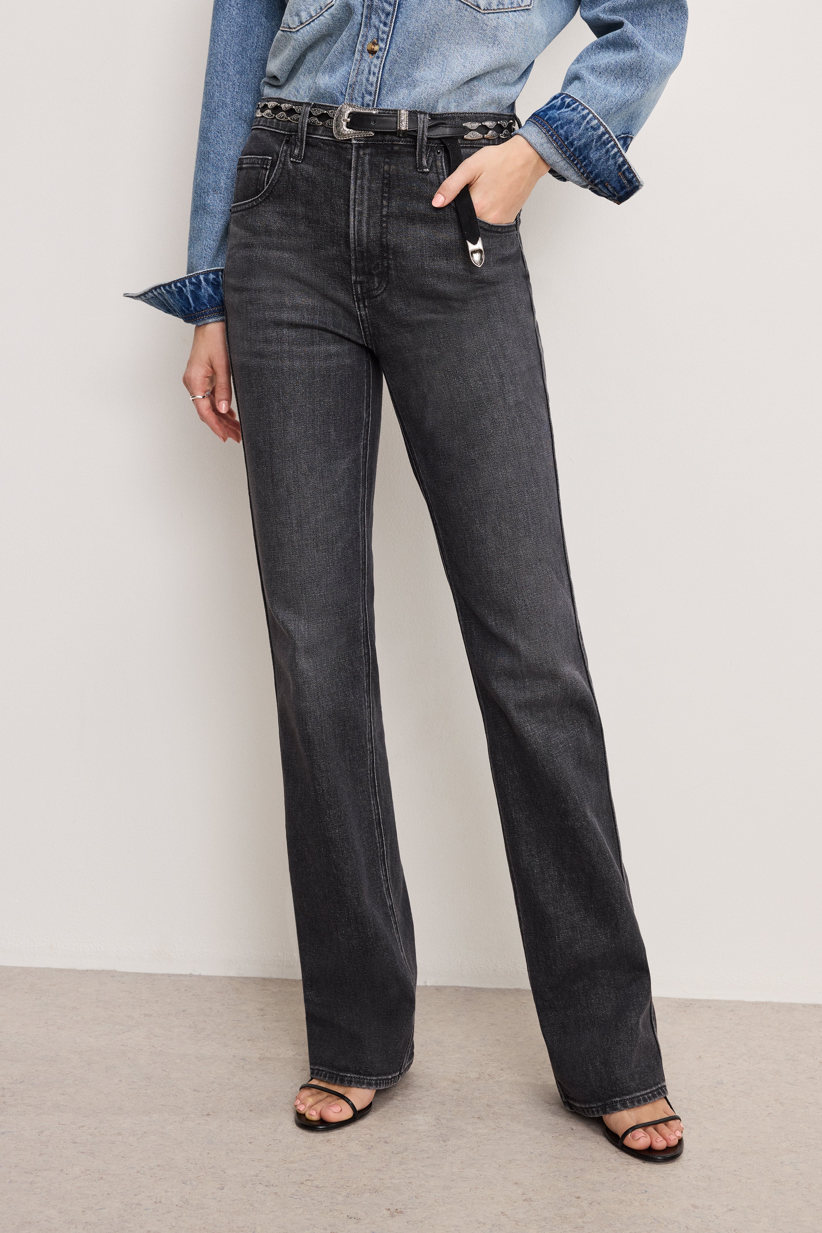 GOOD AMERICAN Classic Bootcut Denim | Perfect Fit Jeans in Rich Black 354 
