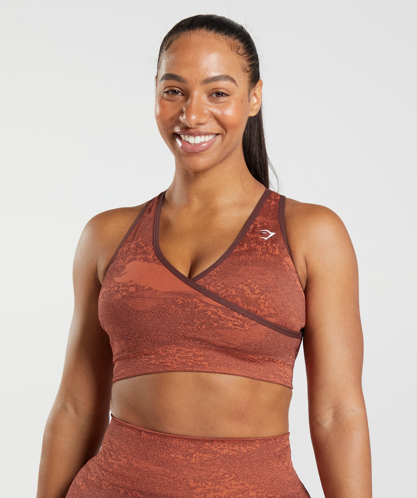 GYMSHARK Flex-Adapt Camo Print Seamless Support Bra - Storm Red/Rich Chestnut Tones