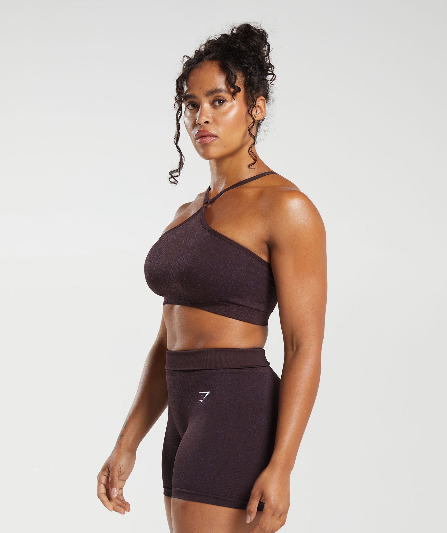 GYMSHARK Adapt Fleck Comfort Halter Bralette - Rich Plum Brown & Dewberry Purple Ombre