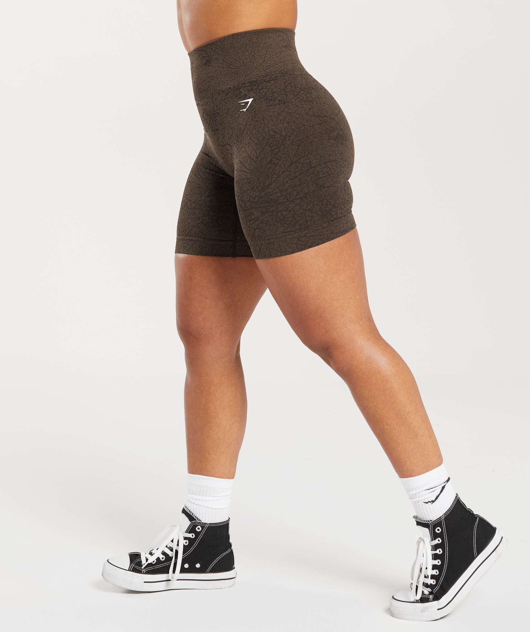 GYMSHARK Gymshark Lightweight Training Shorts with Dynamic Camo Print - Woodland-Soul Brown 