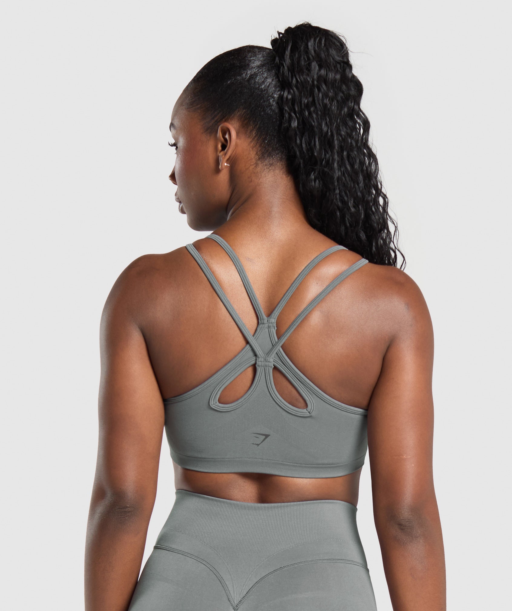 GYMSHARK Gymshark ActiveFit Seamless Sports Bra - Ultra-Comfortable High-Support Workout Top in Soft Brushed Grey