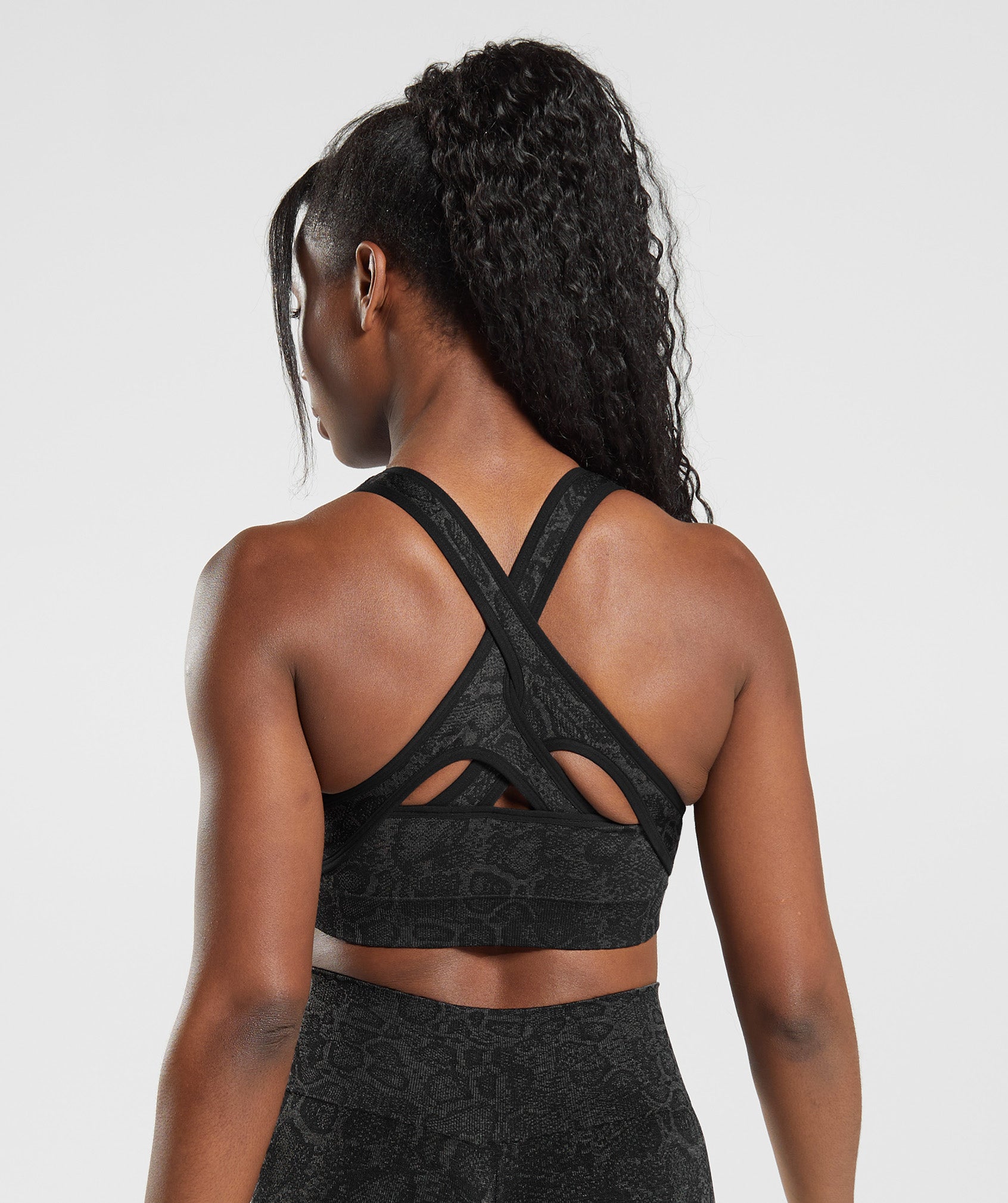 GYMSHARK Adaptive Animal Print Seamless Workout Bra - Breathable Gym Top in Urban Grey & Black 
