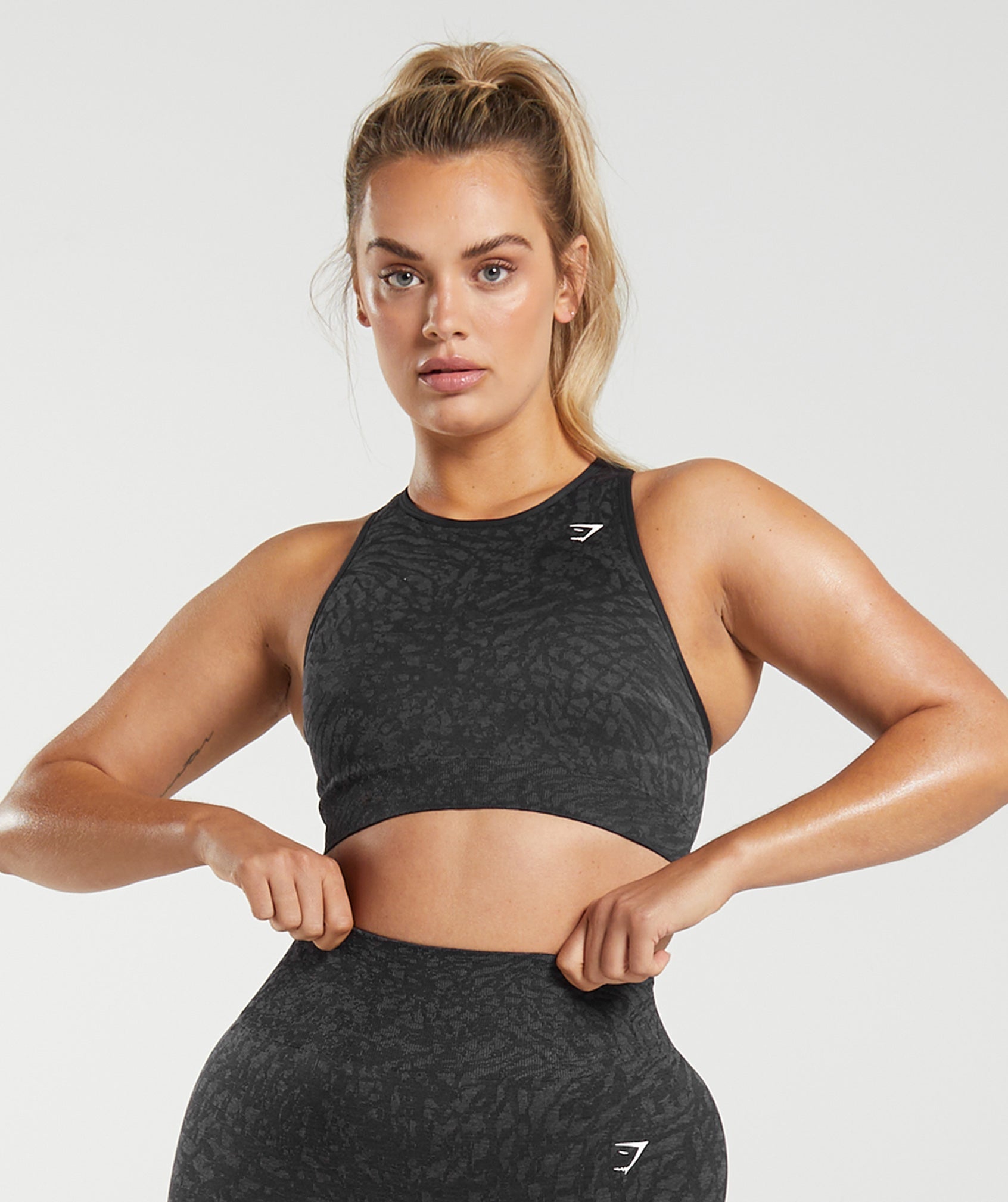 GYMSHARK Wild Adapt High-Impact Seamless Bra | Animal Print Fitness Top - Black 