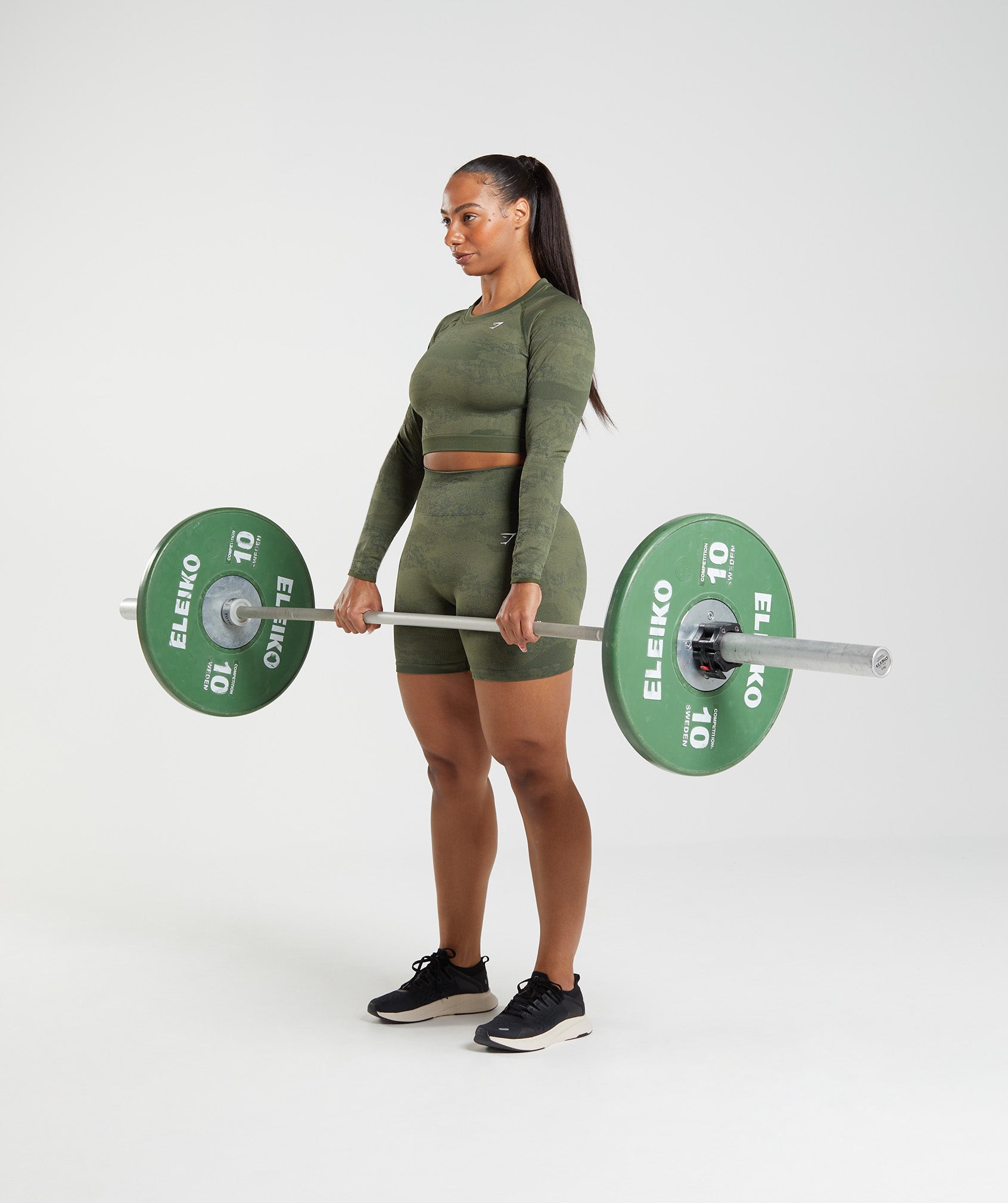GYMSHARK Gymshark Adaptive Camo Seamless Crisscross-Back Workout Top - Moss/Core Olive Colorblock
