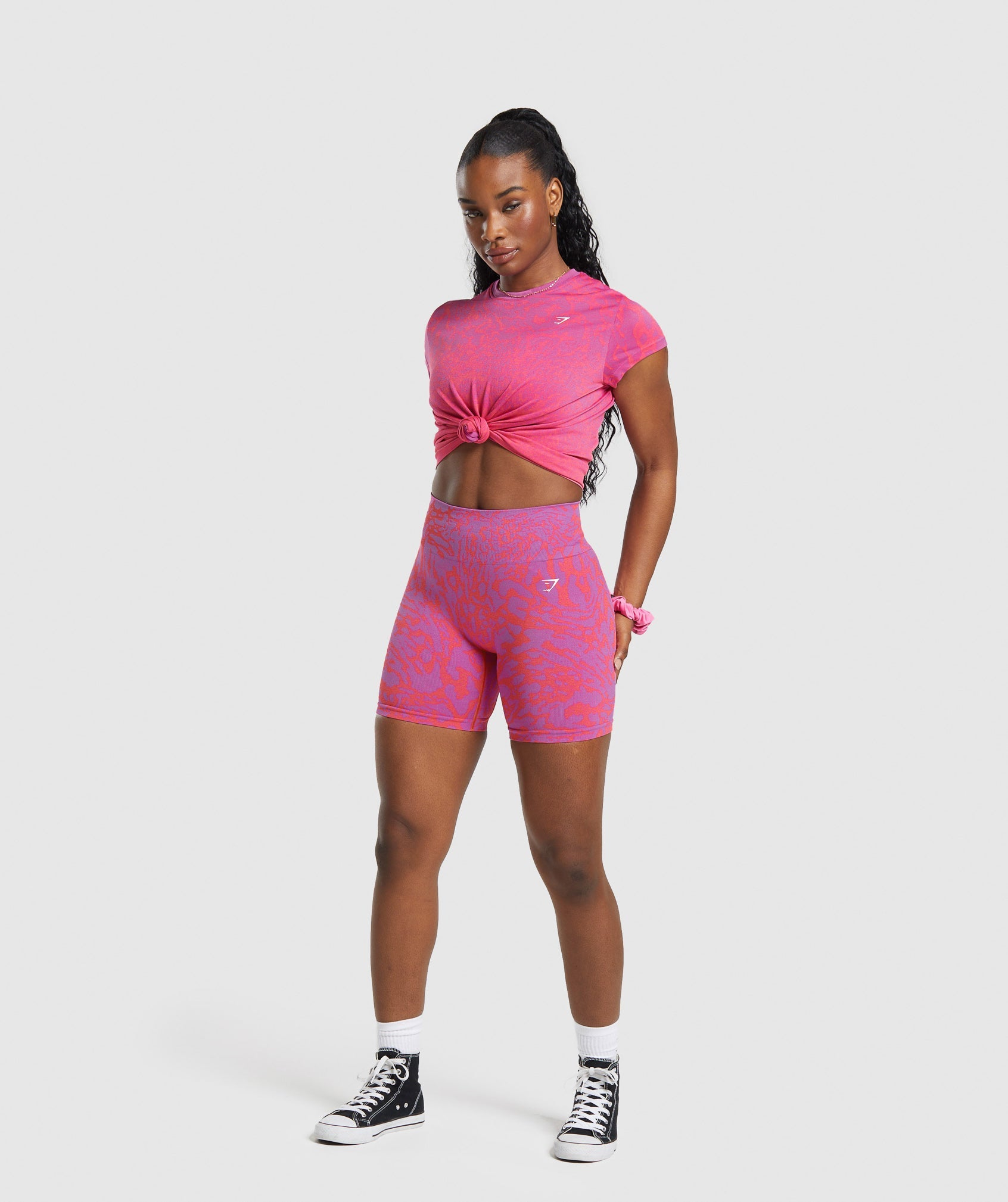 GYMSHARK Gymshark Adapt Safari Seamless Comfort Vintage Wash Tee - Shell Pink & Fly Coral Activewear 