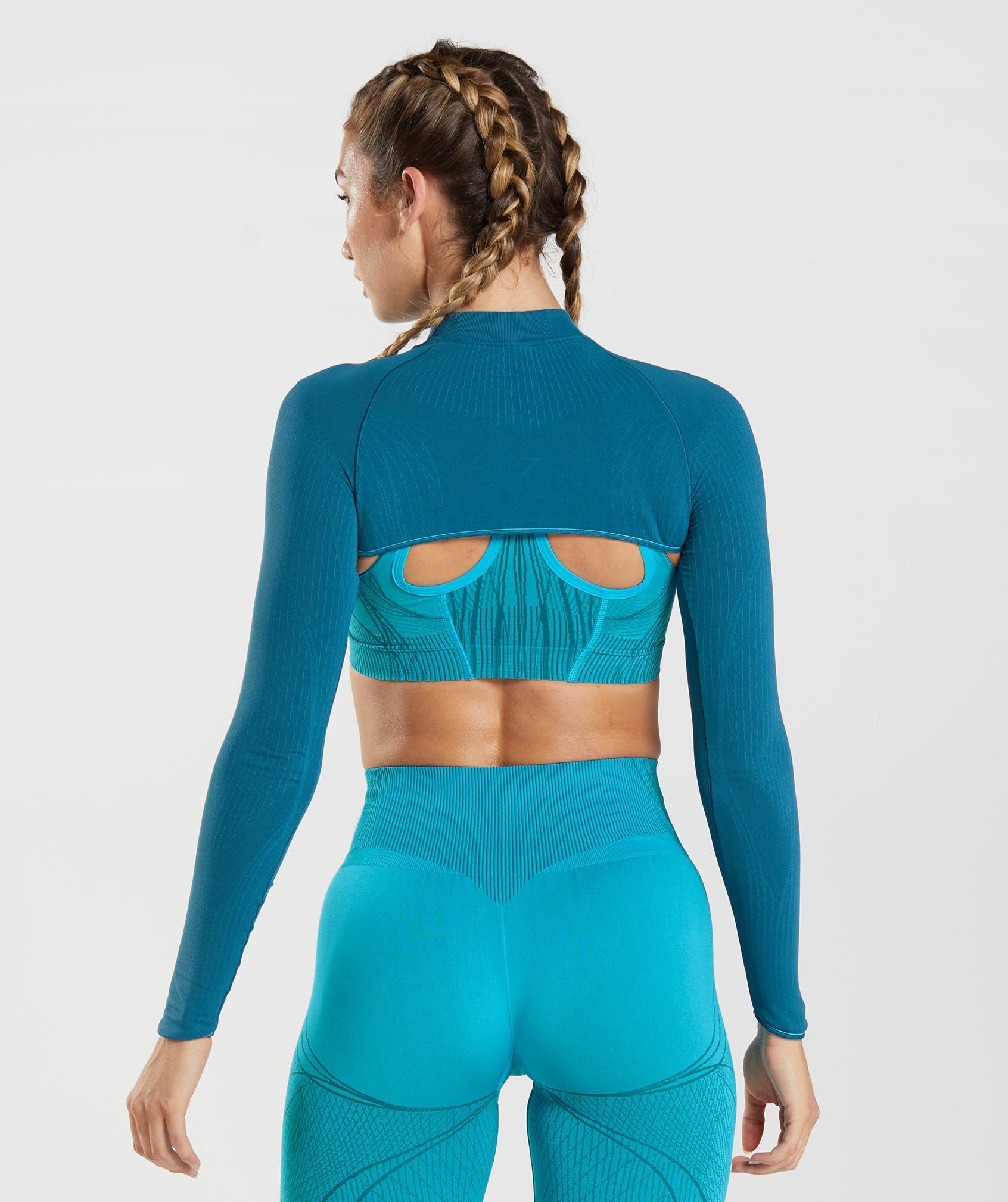 GYMSHARK Gymshark Apex Seamless Workout Shrug | Ultra-Comfortable Athletic Wear in Atlantic & Shark Blue 