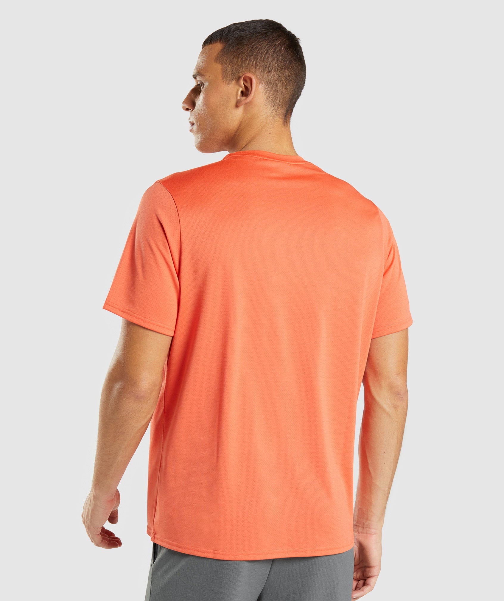 GYMSHARK Men's Arrival Classic Tee - Vibrant Papaya Orange Casual Fit 