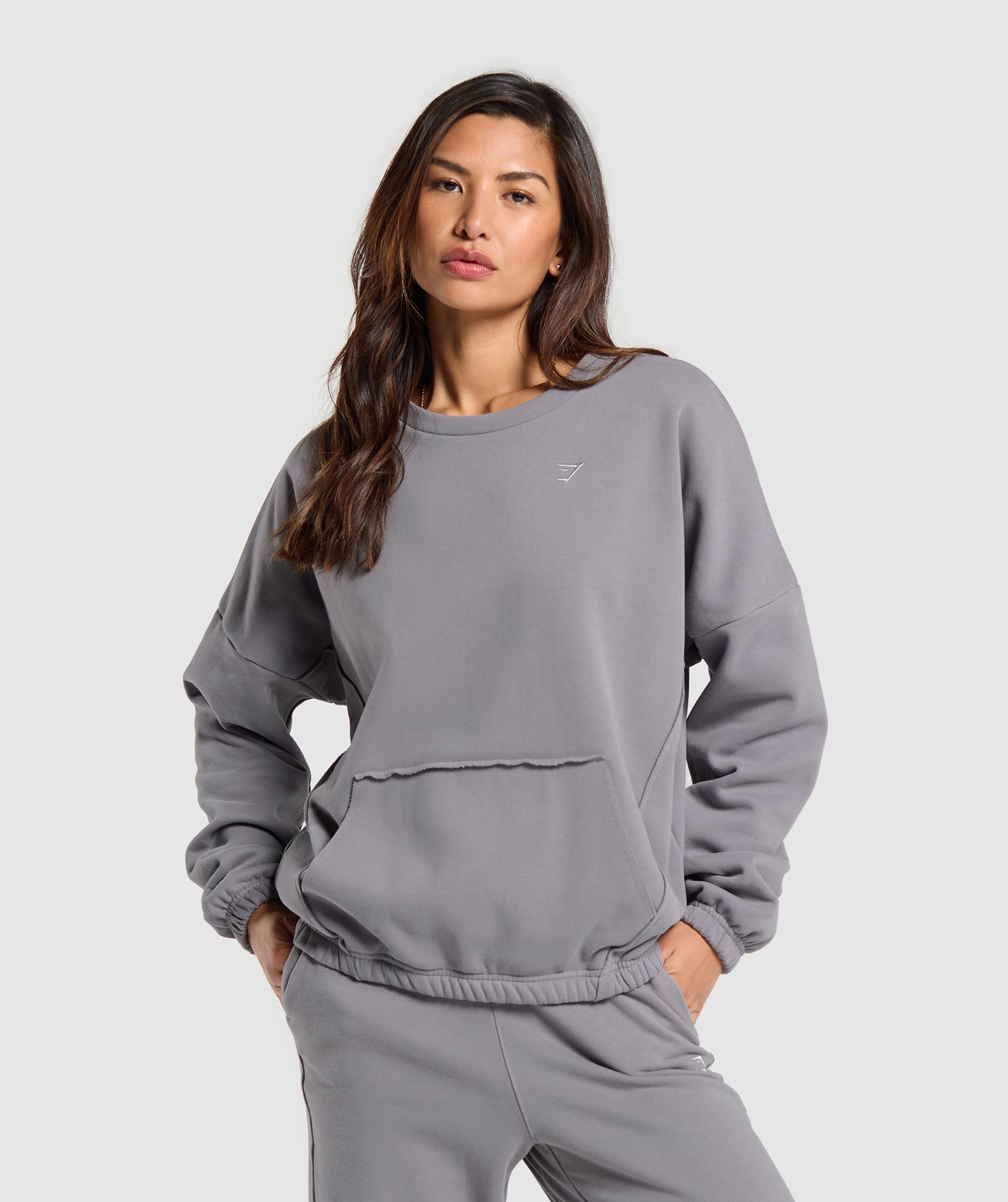 GYMSHARK GYMSHARK Cozy Oversized Fleece Pullover - Medium Gray | Premium Casual Streetwear Essential