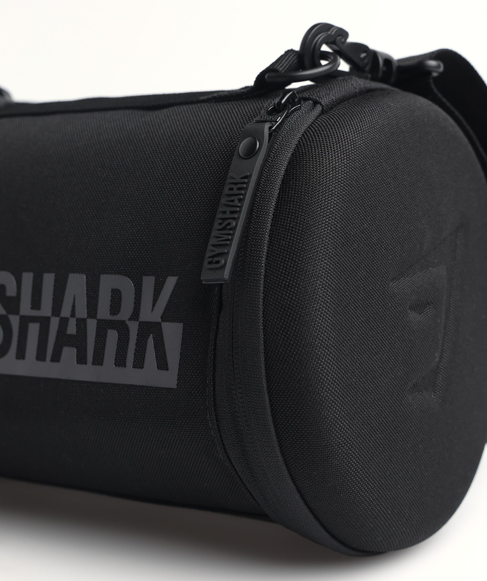 GYMSHARK Bold Fitness Duffel - Sleek Black Gym Bag 