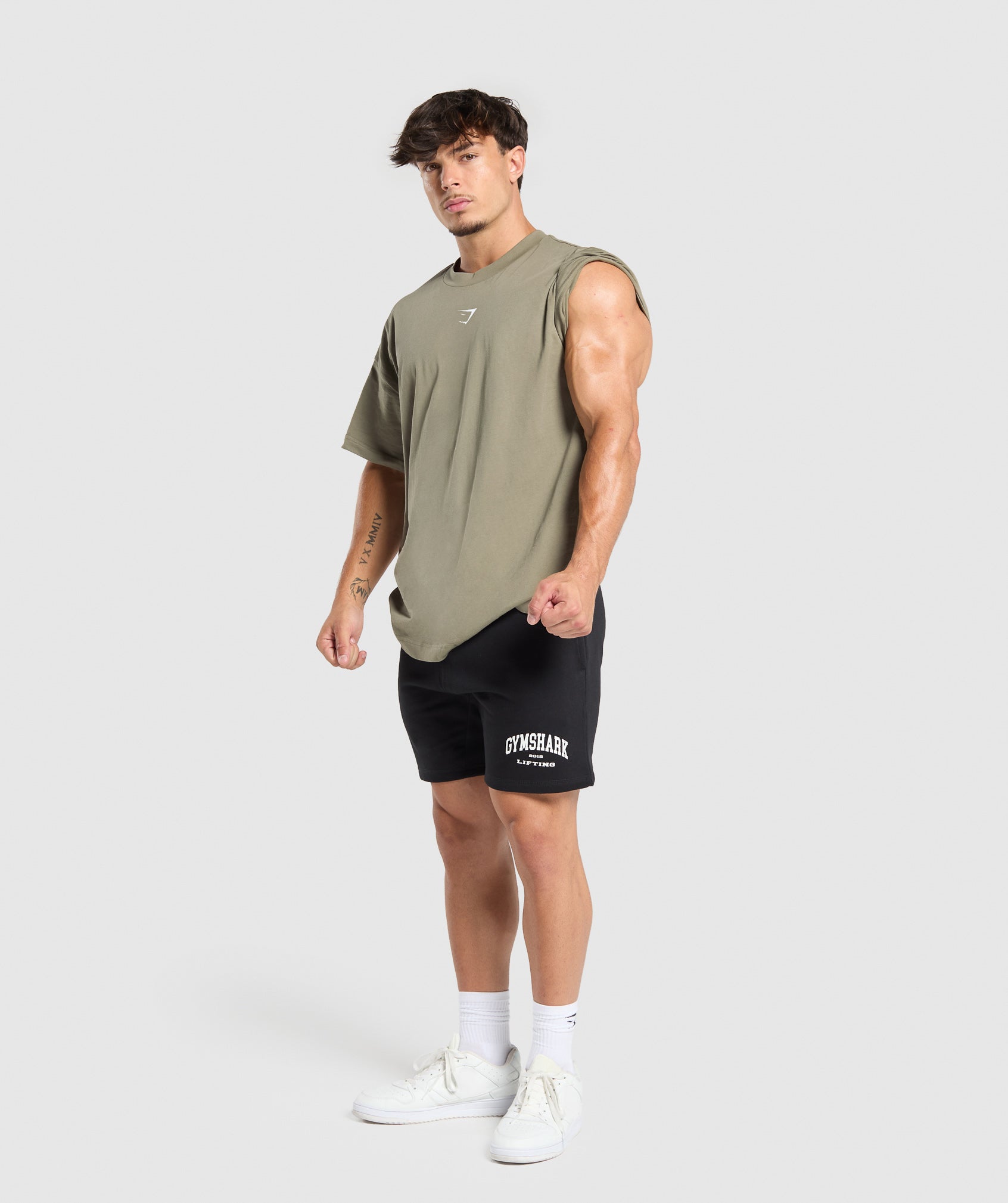 GYMSHARK GYMSHARK Define Your Journey Performance Tee - Heritage Green 