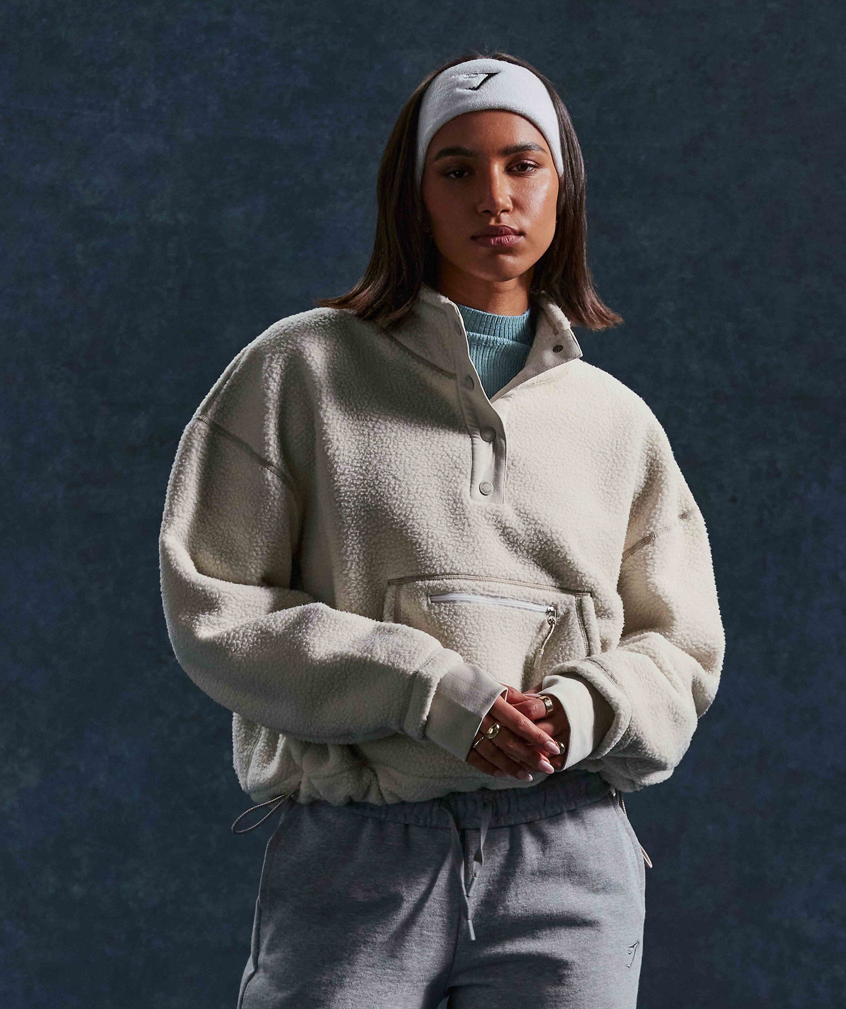GYMSHARK Cozy Oversized Pause Borg Sweatshirt - Pebble Grey