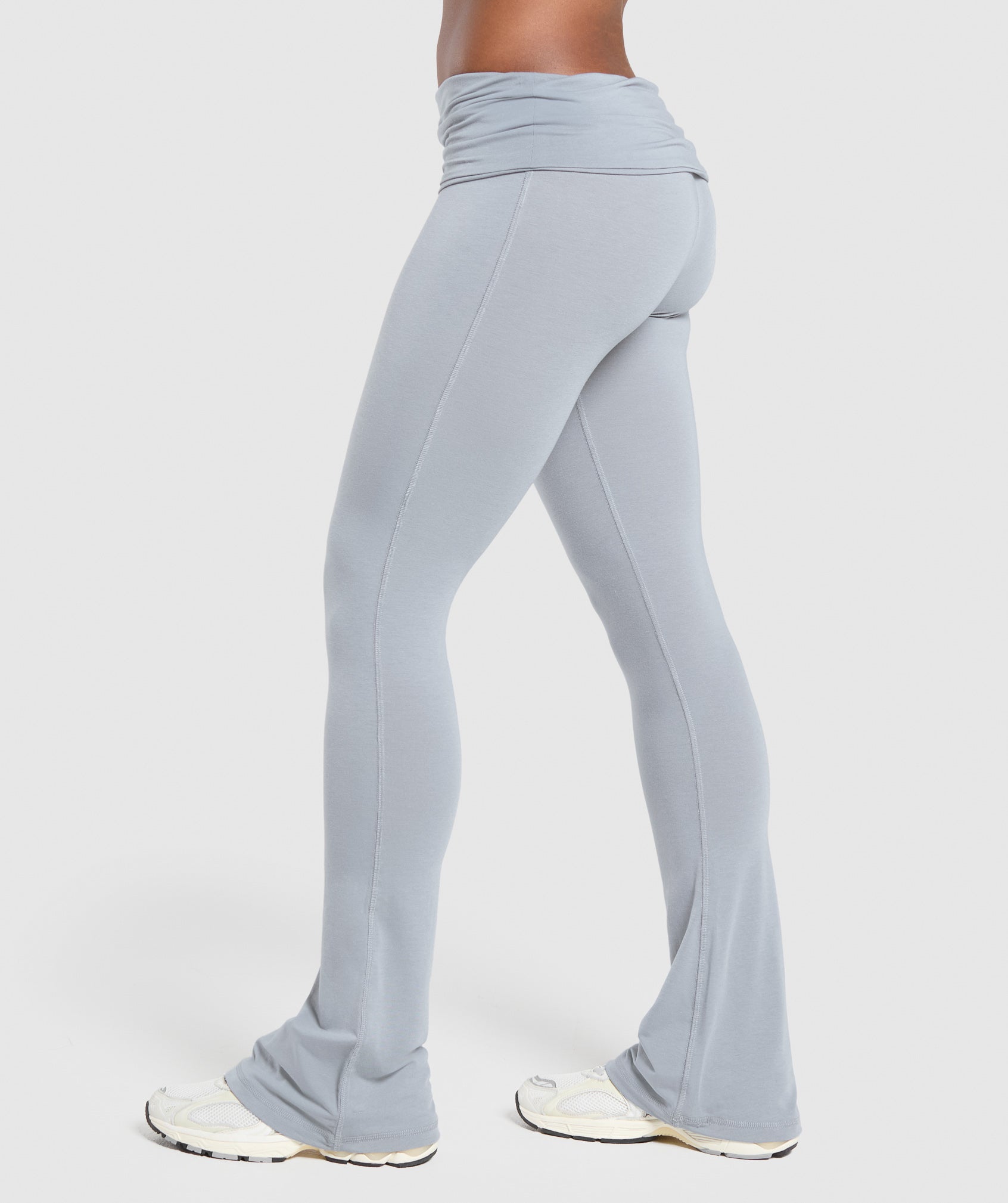 GYMSHARK Gymshark High-Waisted Foldover Flare Yoga Pants - Vintage Denim Grey Stretch 