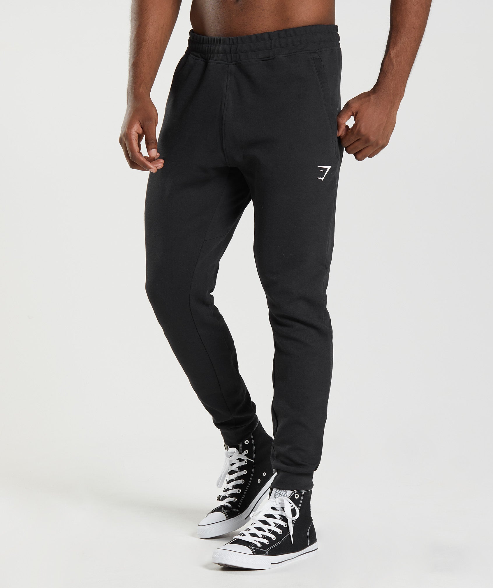 GYMSHARK Performance-Fit React Running Joggers in Sleek Onyx