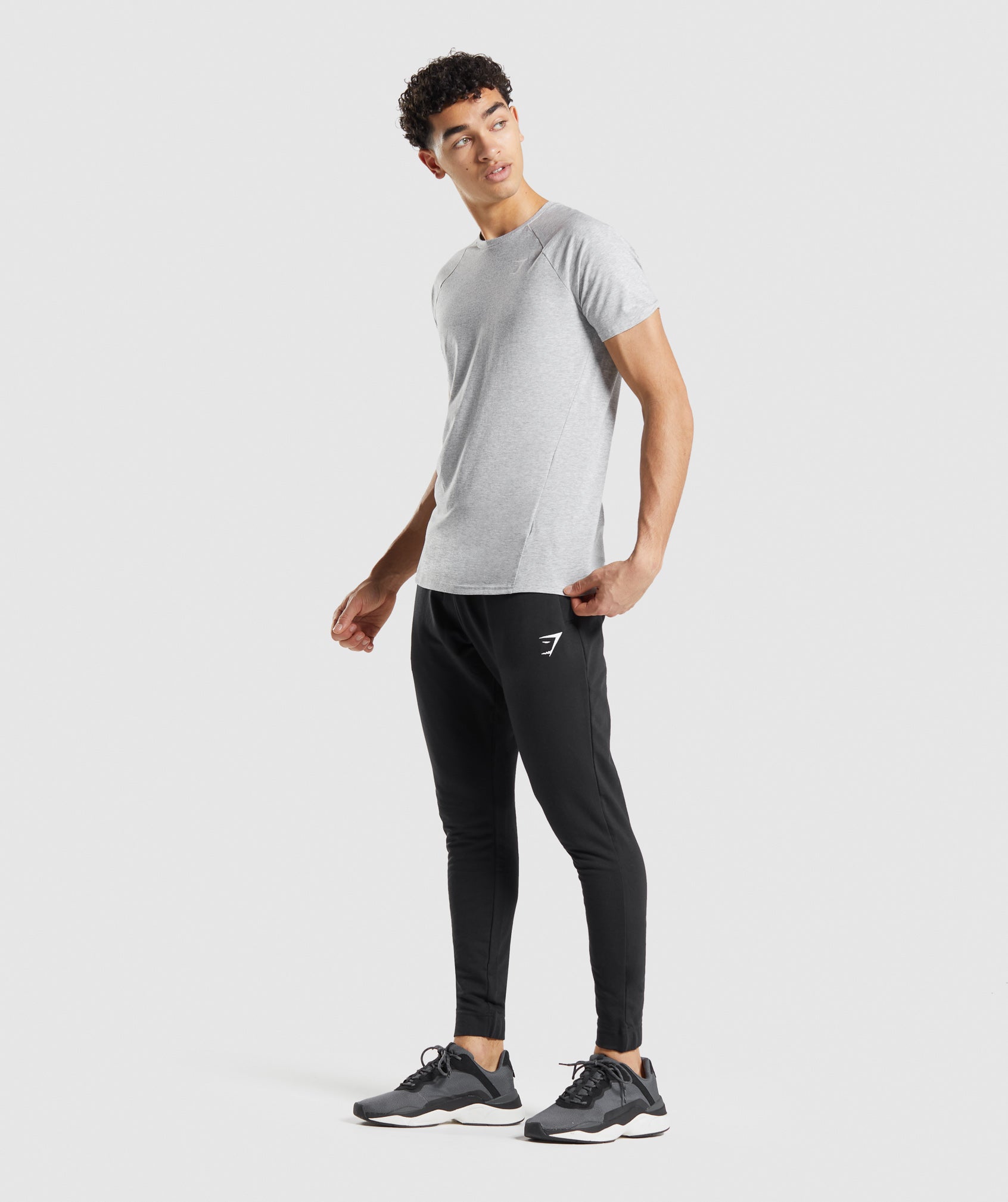 GYMSHARK Gymshark CRITICAL 2.0 Performance Joggers - Midnight Black Shadow 