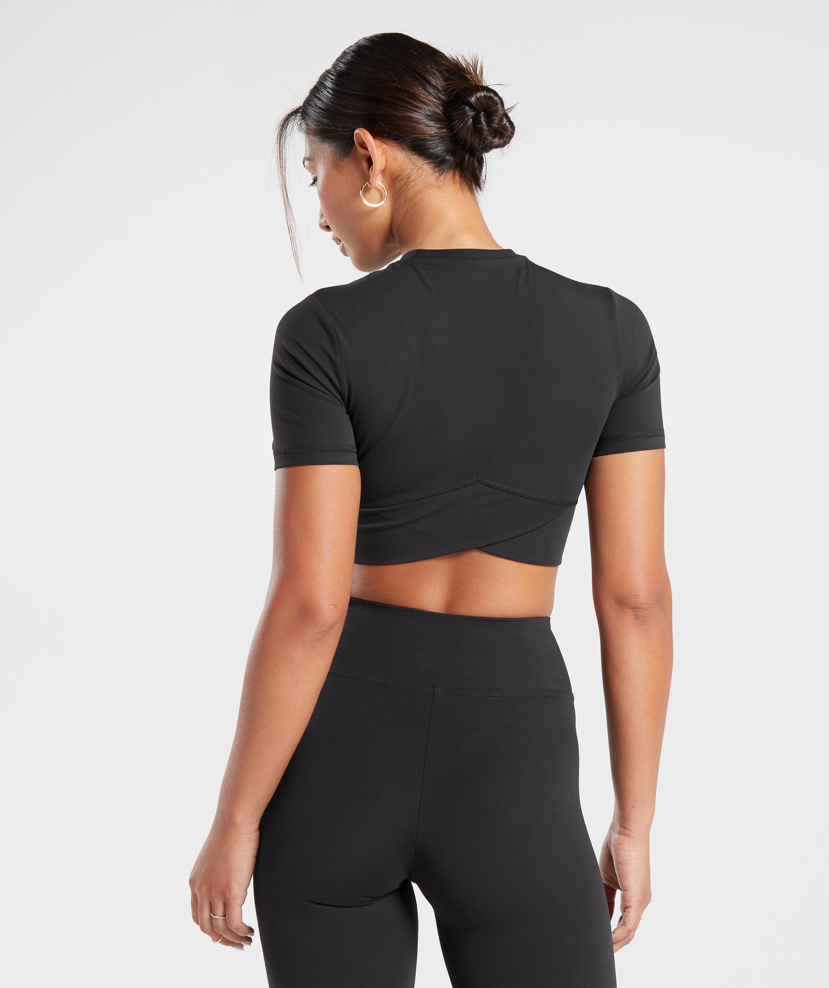 GYMSHARK Cross-Training Mesh Crop Top - Onyx Black