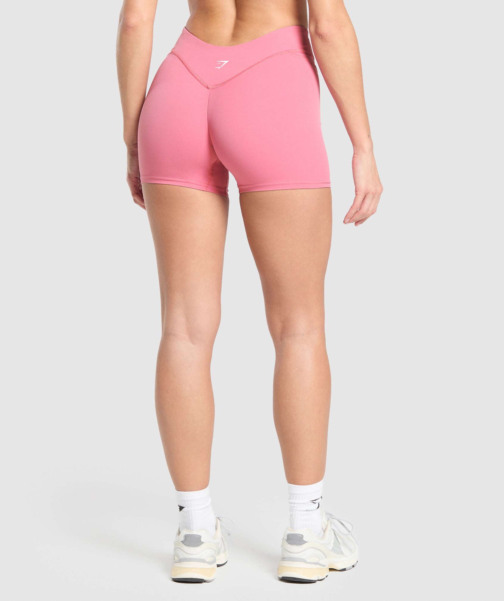 GYMSHARK Gymshark High-Waisted Contour Shorts | Sunset Pink Colorblock