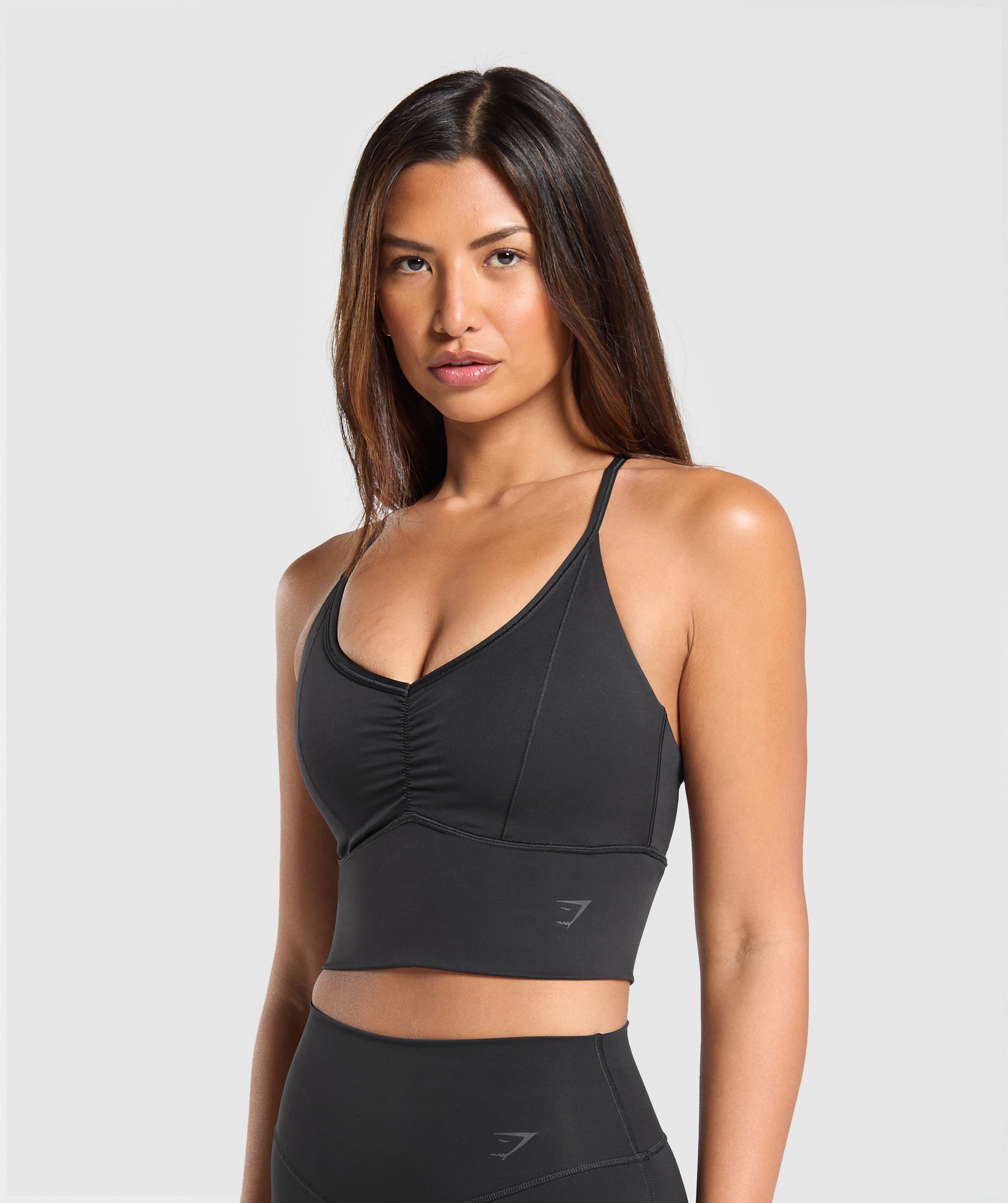 GYMSHARK Elevate High-Neck Training Bra - Sleek Black 