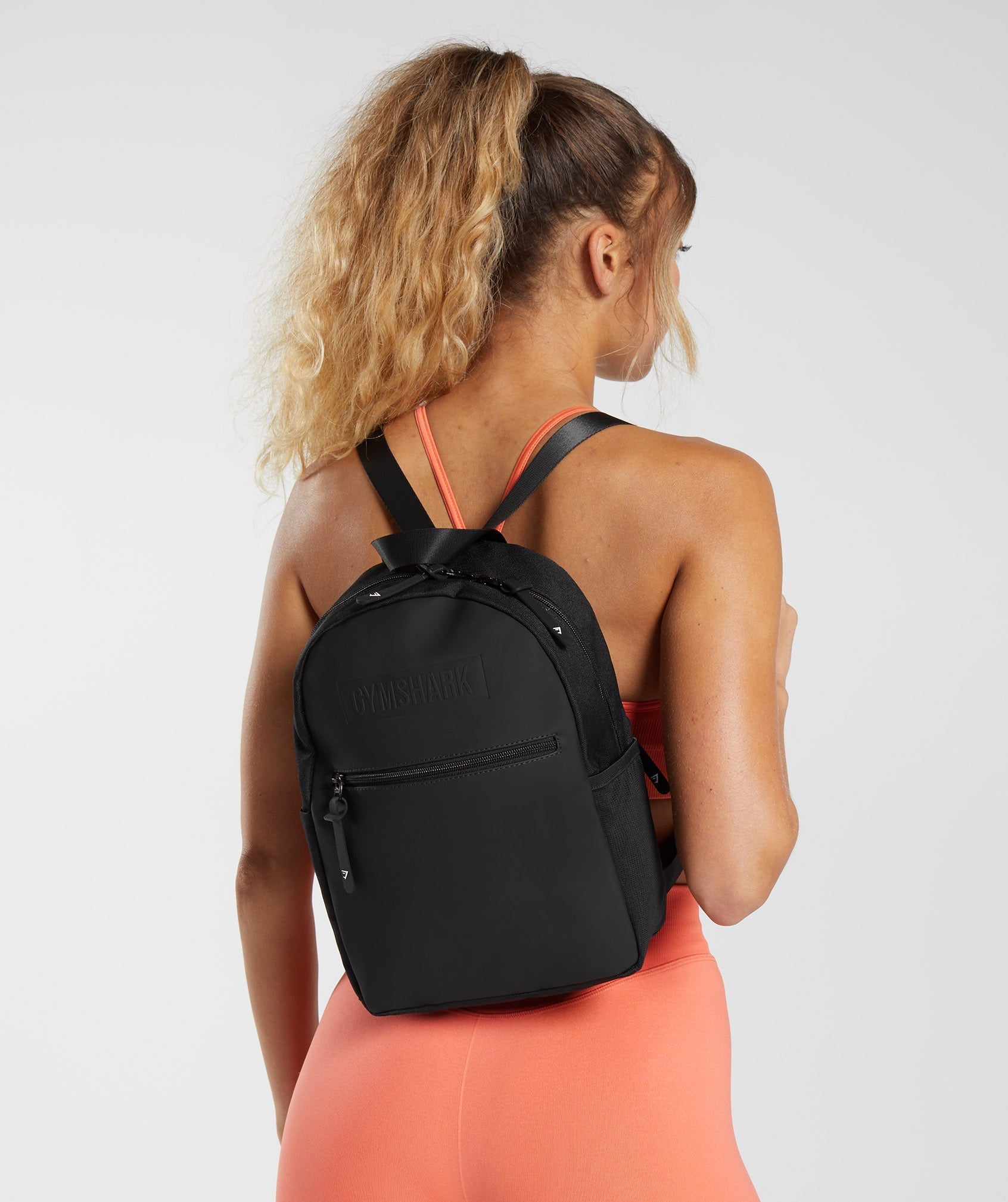 GYMSHARK Ultra-Light Compact Gym Backpack for Daily Use - Onyx Black 