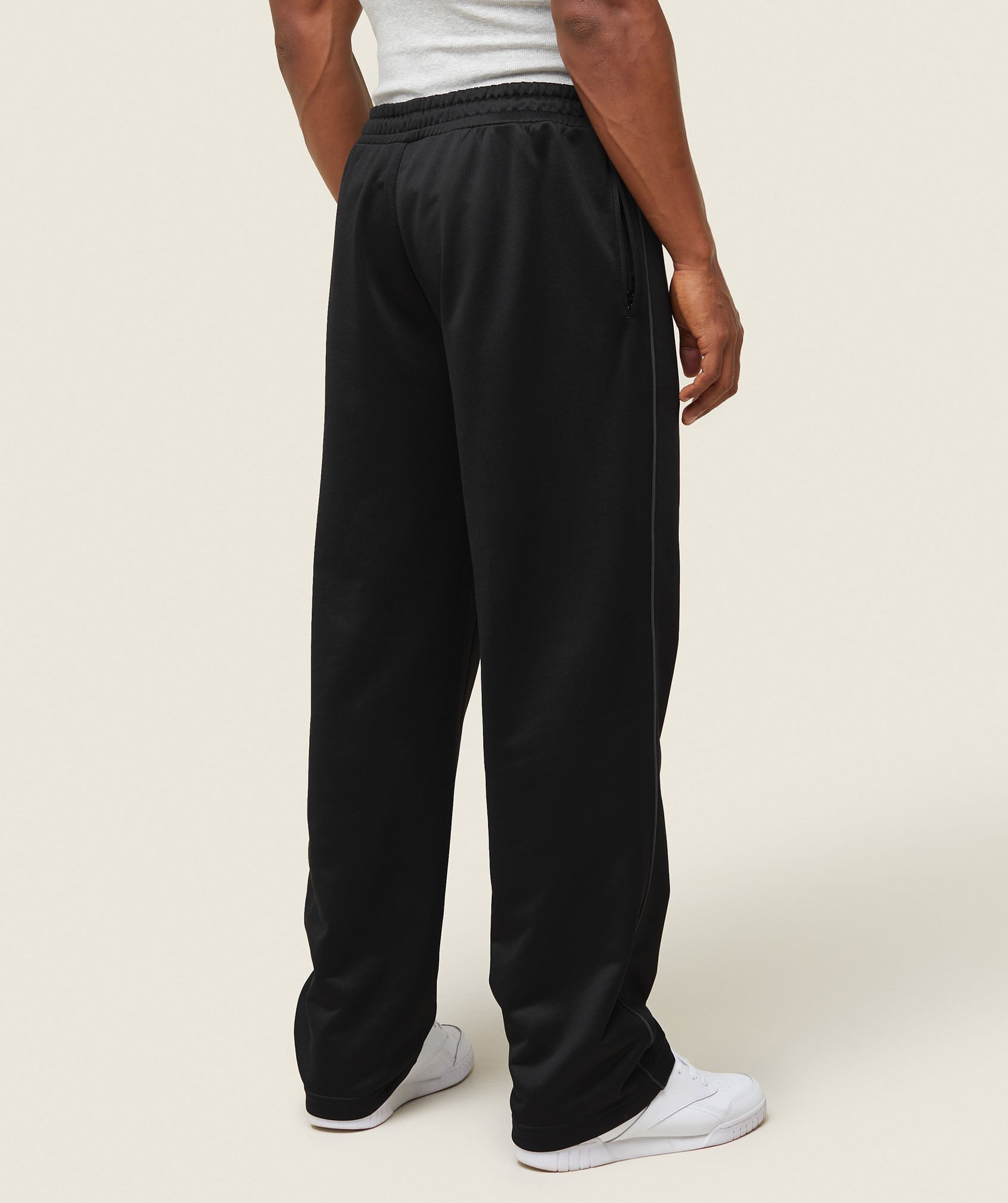 GYMSHARK Gymshark EveryWear Lightweight Training Joggers - Breathable Black & White Contrast