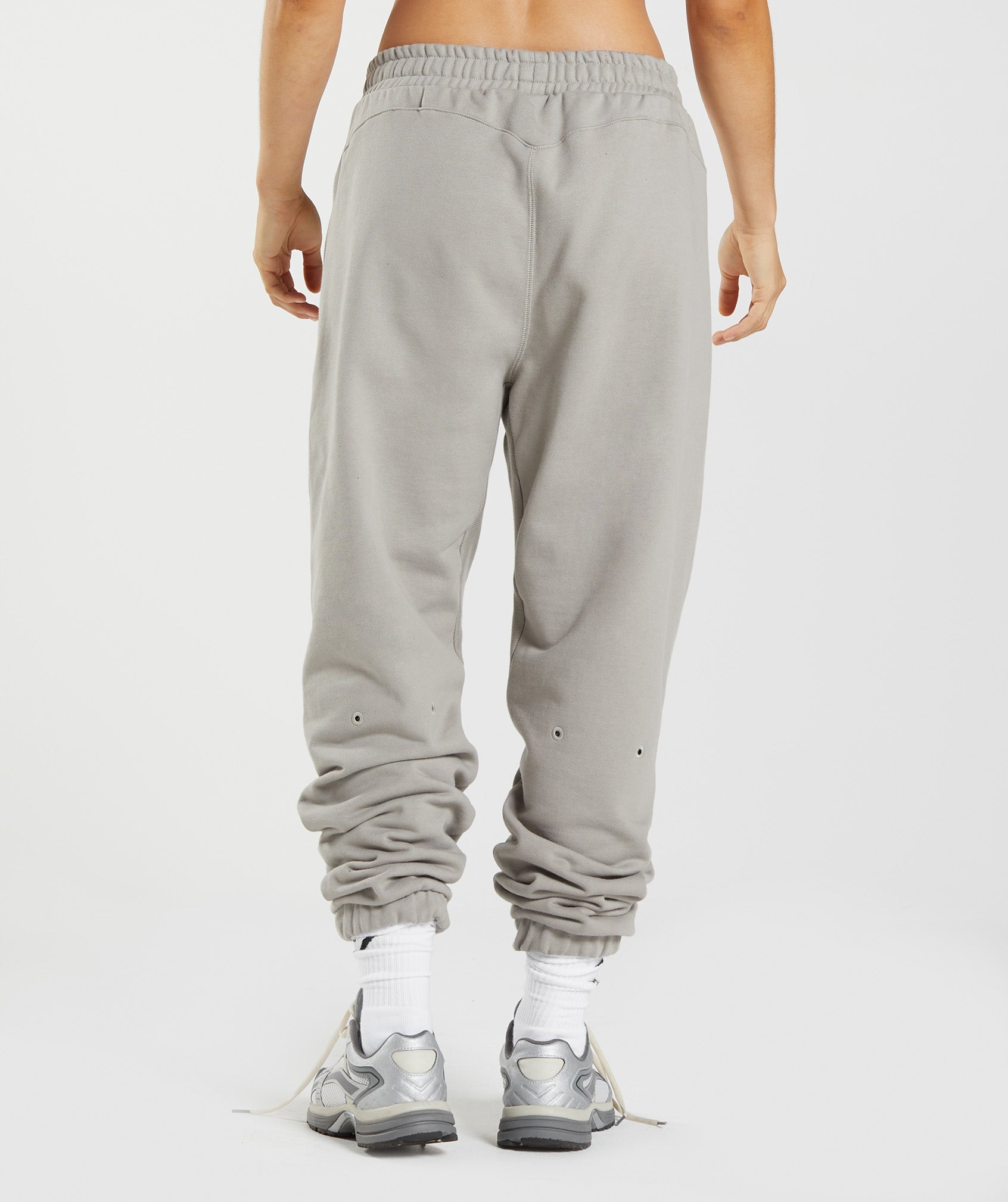 GYMSHARK Gymshark GS10 10-Year Jogger Pants - Vintage Ecru Brown, Comfort Fit Men's Workout 