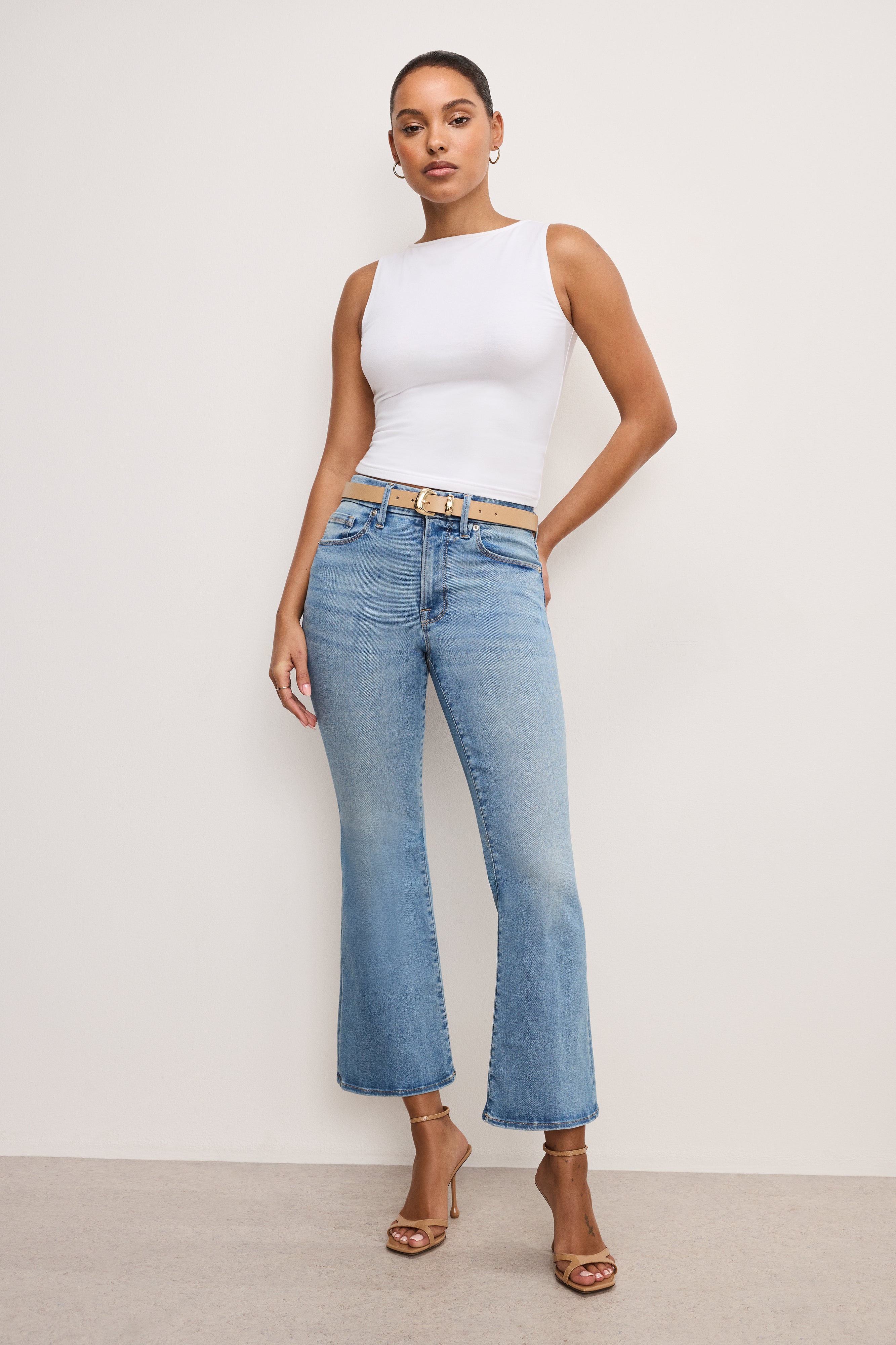GOOD AMERICAN Always-Flattering Slimming Crop Bootcut Jeans | Indigo Wash 833 