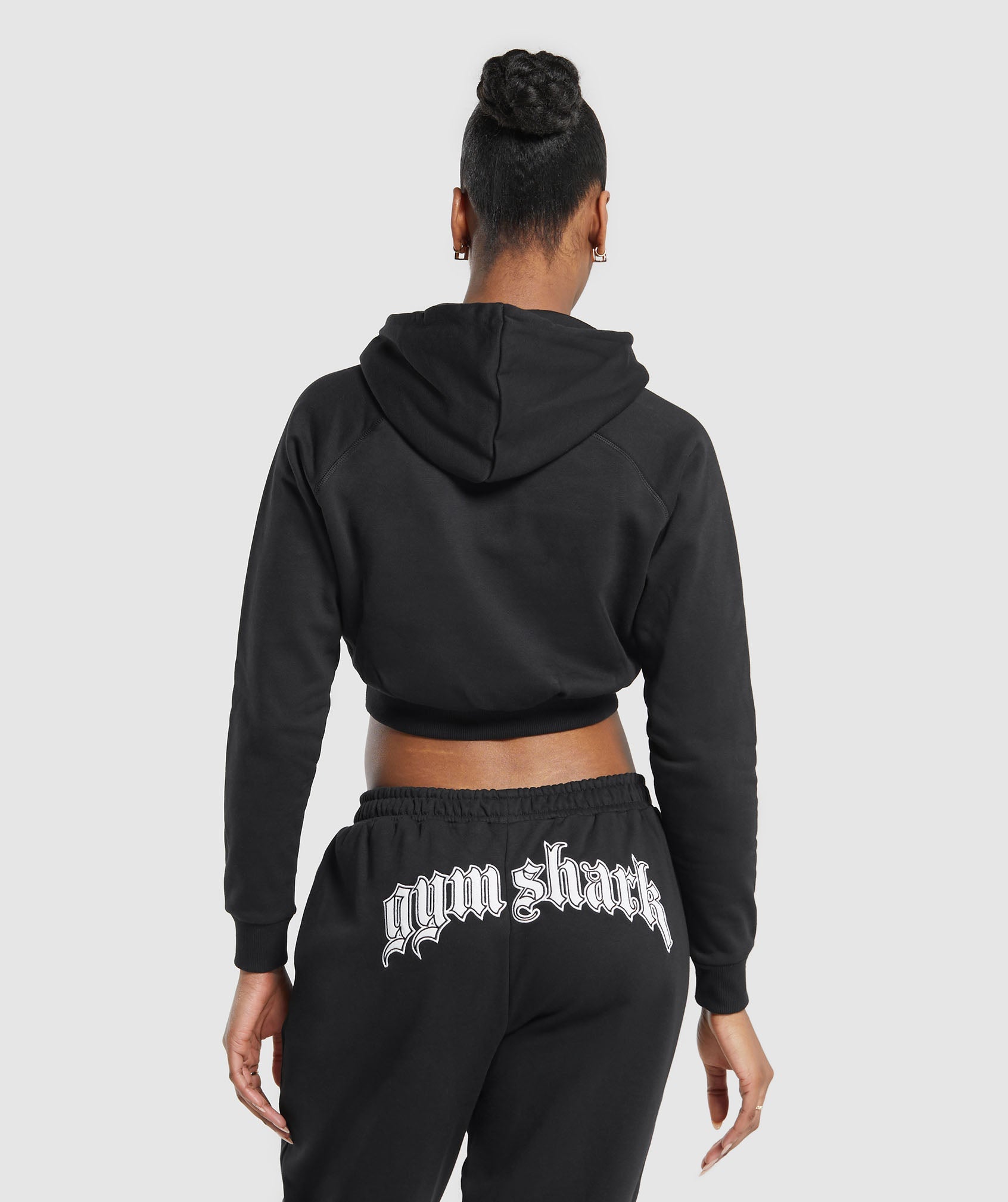 GYMSHARK Gymshark Flex Fit Cropped Hooded Sweatshirt - Performance Black Workout-Ready Streetwear