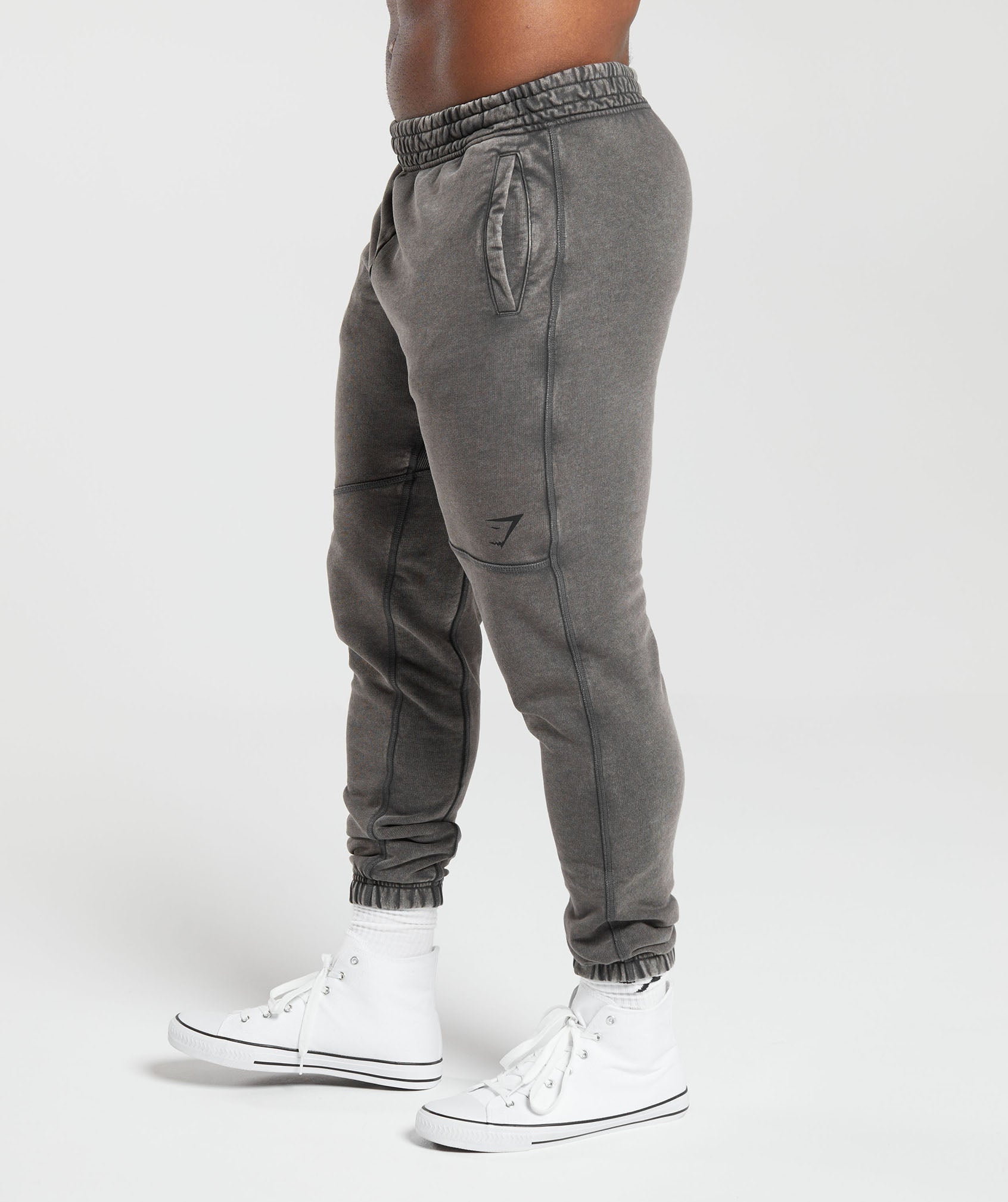 GYMSHARK GYMSHARK HERITAGE Comfort-Fit Training Joggers - Shadow Onyx Grey 