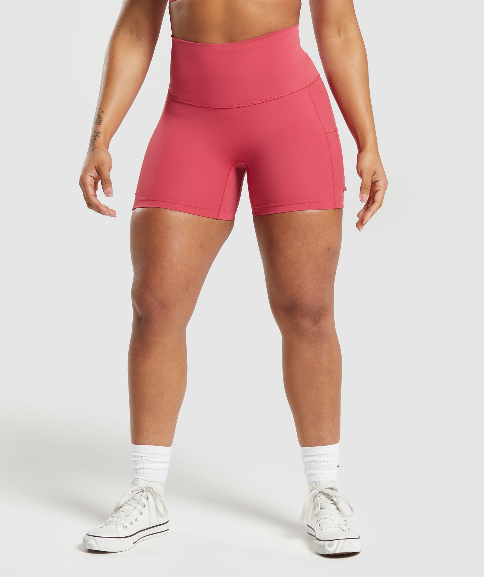 GYMSHARK Retro-Inspired Logo Compression Shorts - Vintage Pink Hue