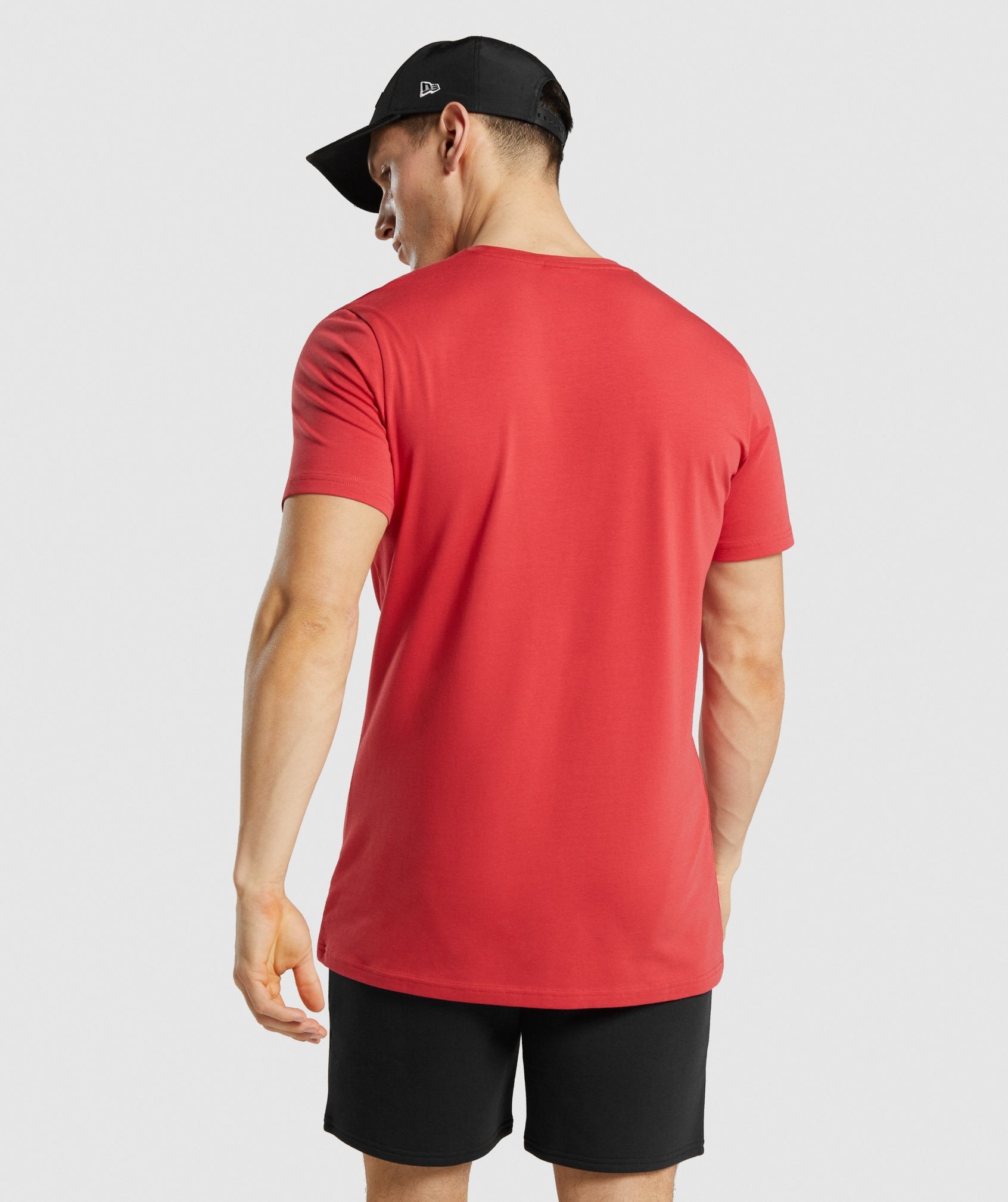 GYMSHARK Gymshark Legacy Crew Neck Tee - Classic Fit in Vibrant Red Hue 