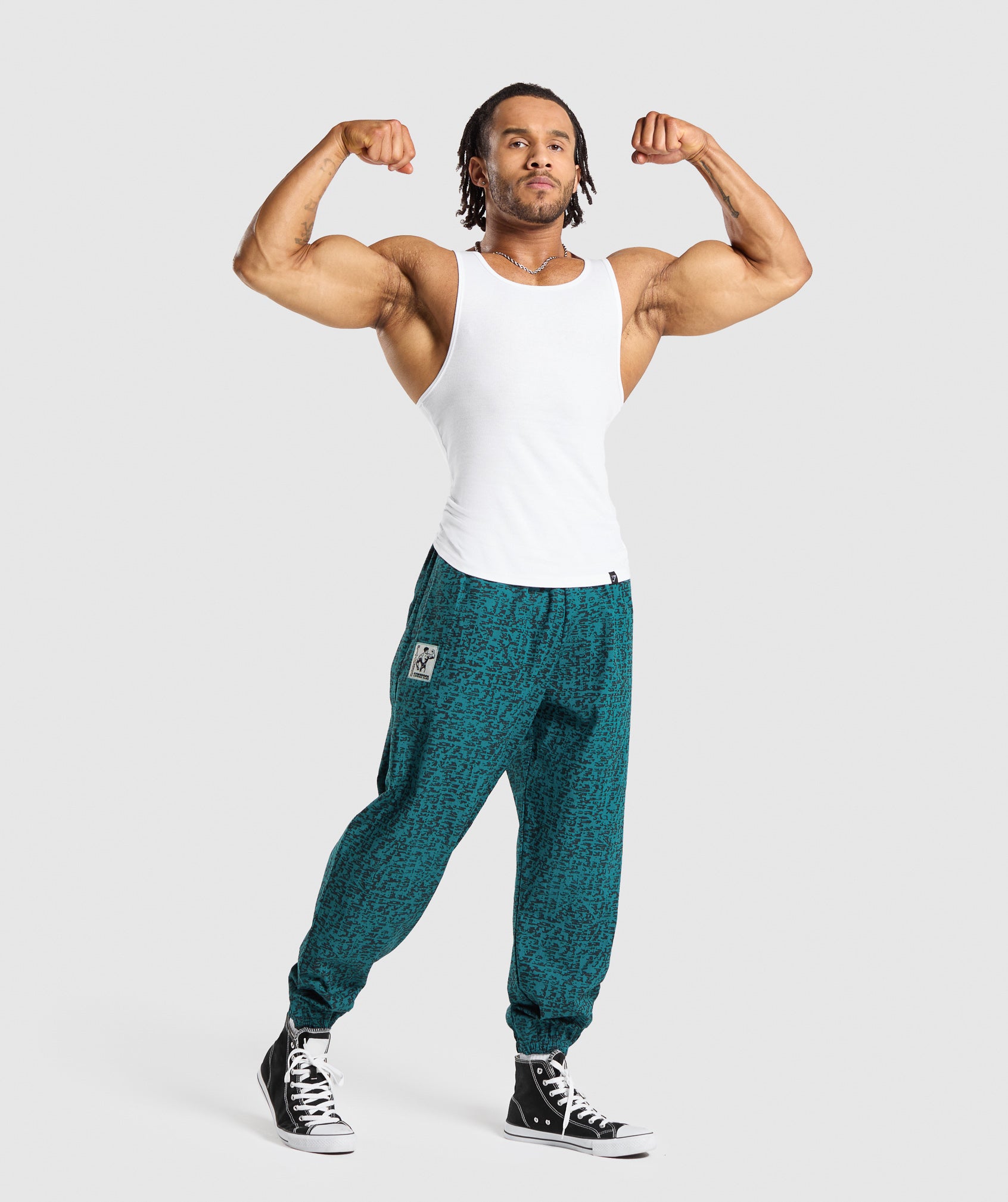 GYMSHARK Bold Print Pumper Training Pants in Ocean Teal Tonal Design 