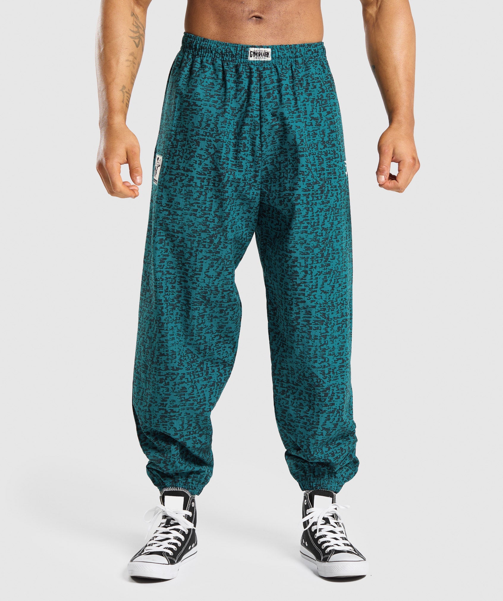 GYMSHARK Bold Print Pumper Training Pants in Ocean Teal Tonal Design