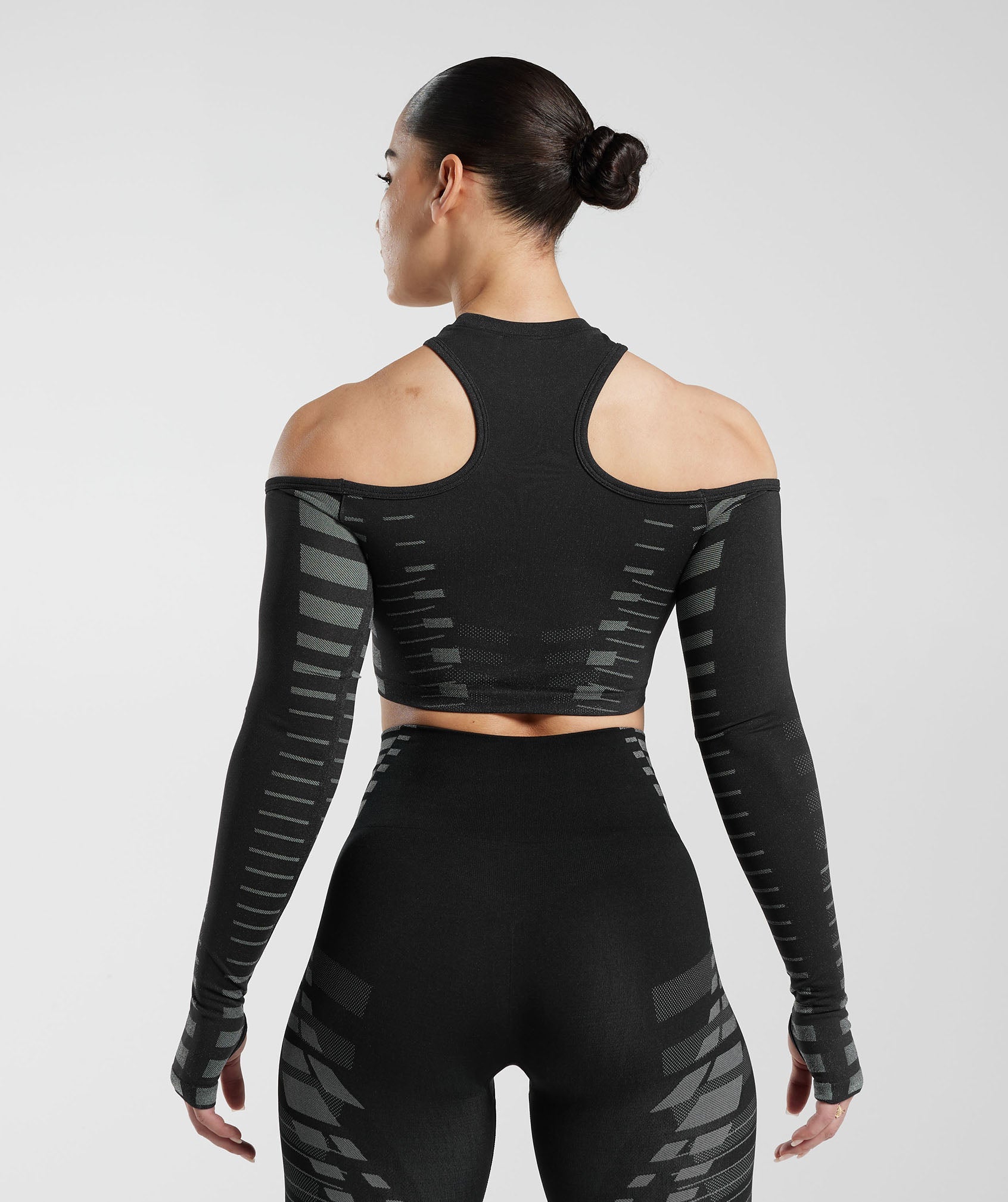 GYMSHARK Gymshark APEX Performance Crop Workout Top - Shadow Black & Frost Grey 
