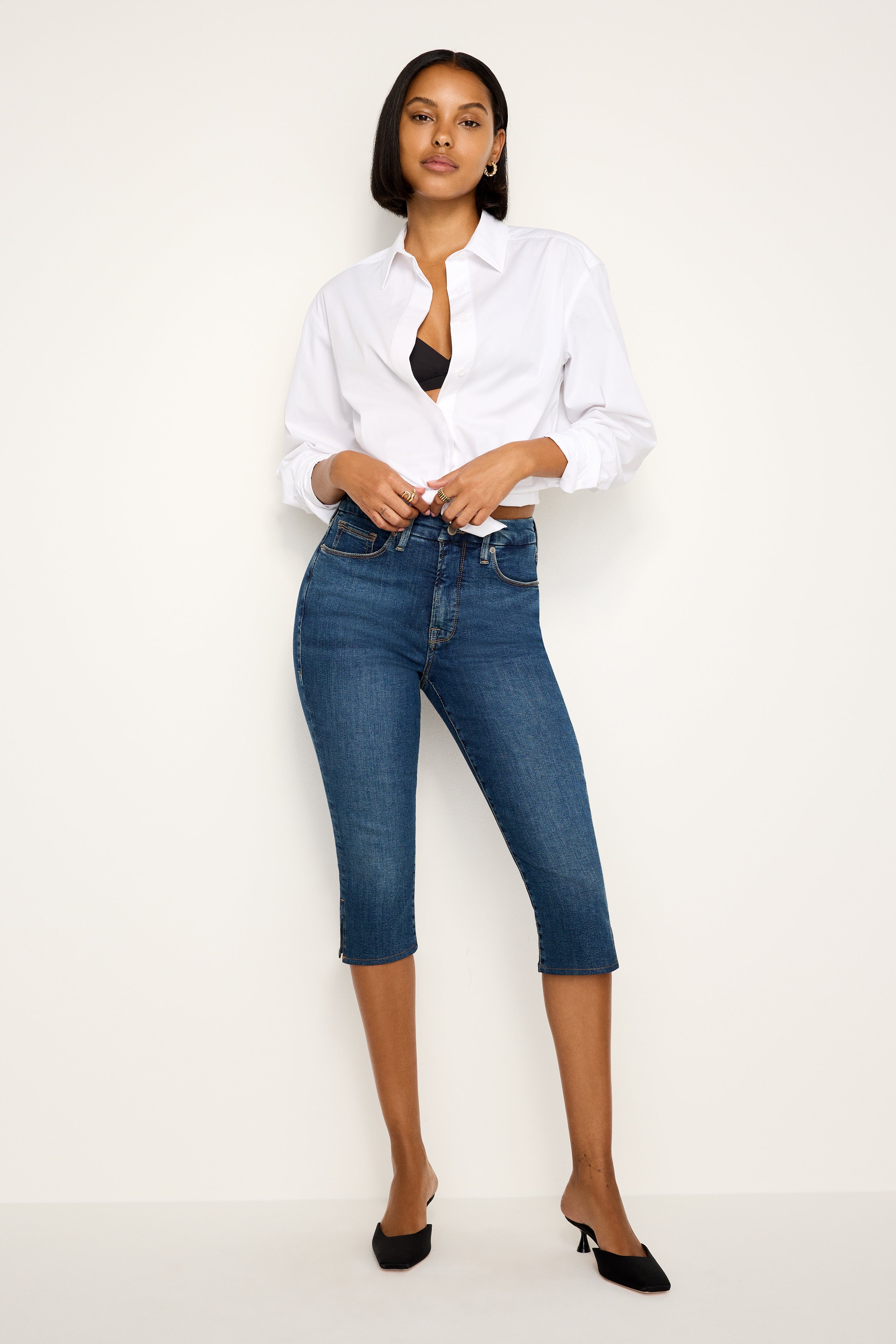 GOOD AMERICAN Effortless Summer Capri Jeans | Soft Blue 004
