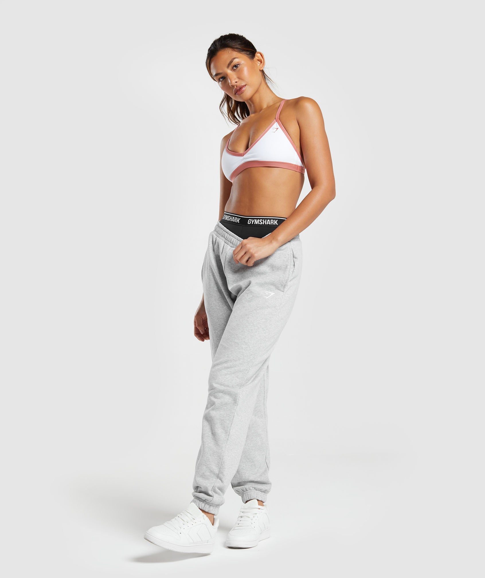 GYMSHARK Ultra-Light Support Sports Bra - Snow White & Blush Pink 