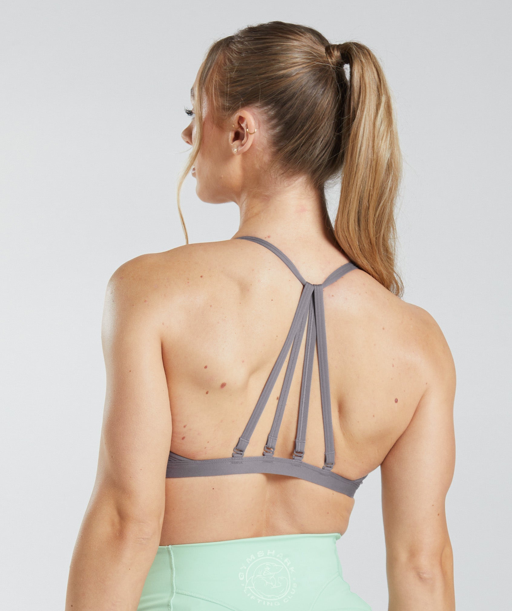 GYMSHARK Essential Training Bra - Lightweight Titanium Grey Activewear 