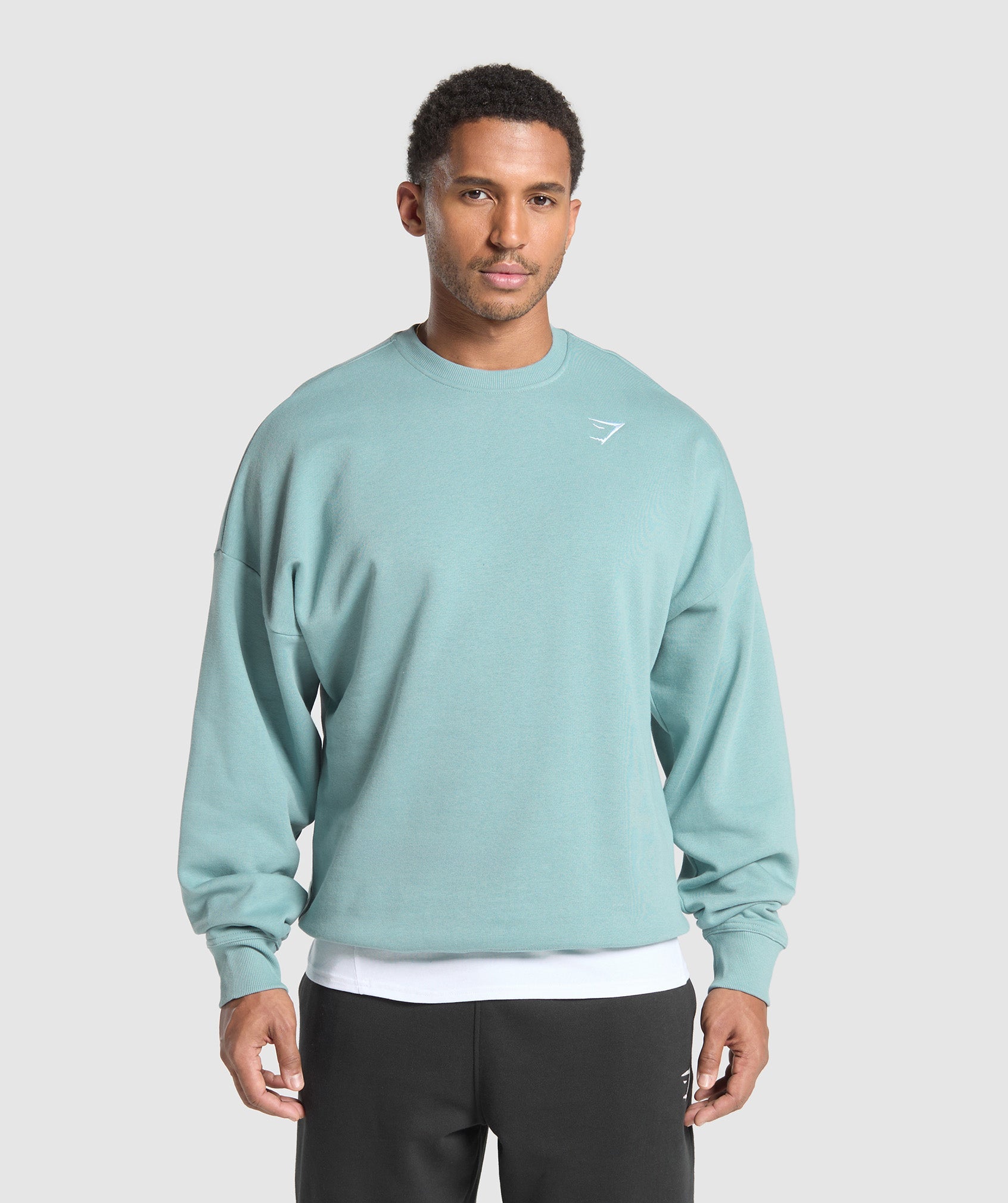 GYMSHARK Gymshark Relaxed Fit Embroidered Logo Crewneck - Serene Blue