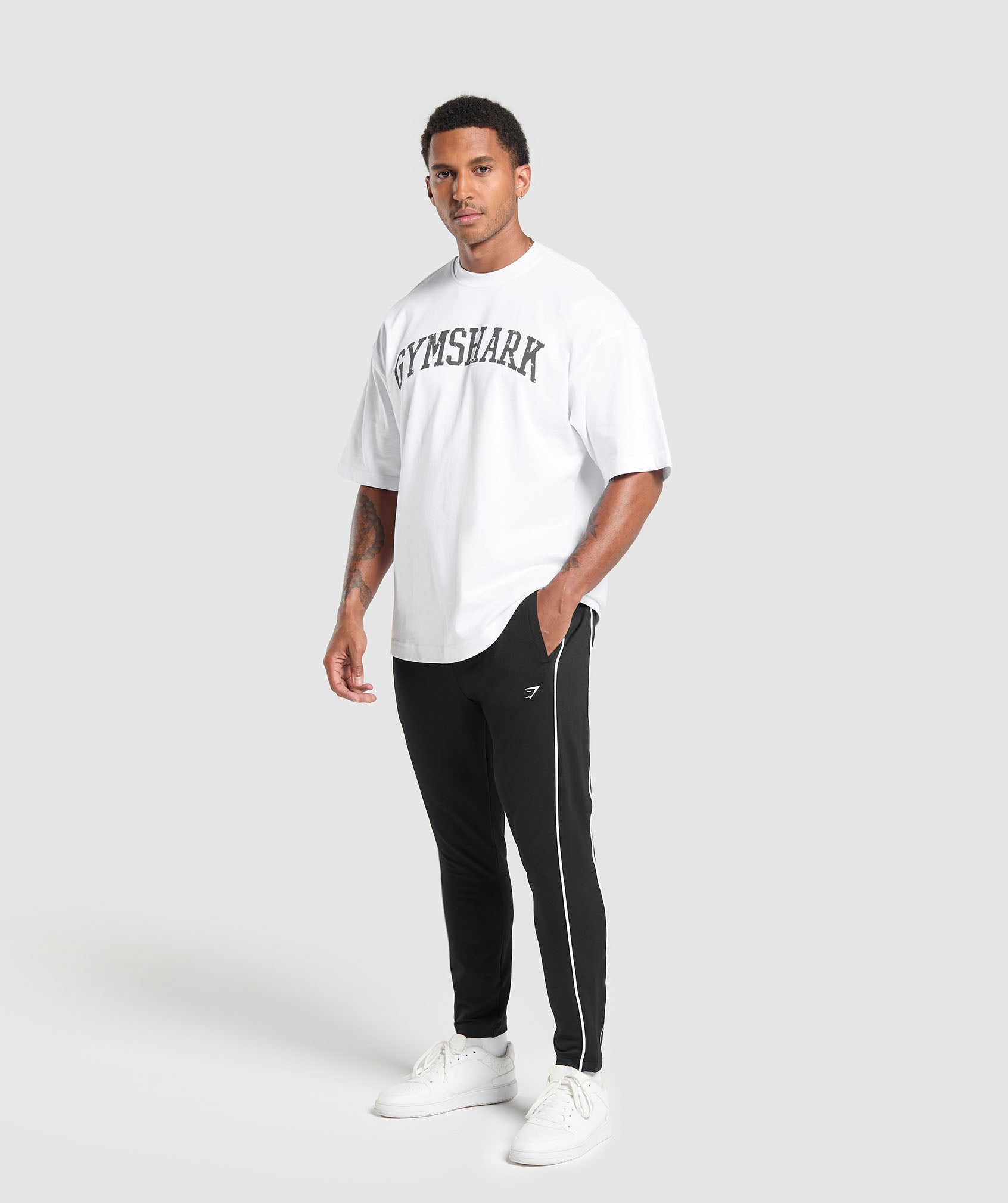 GYMSHARK Gymshark Recess Comfort-Fit Training Joggers | Premium Black 