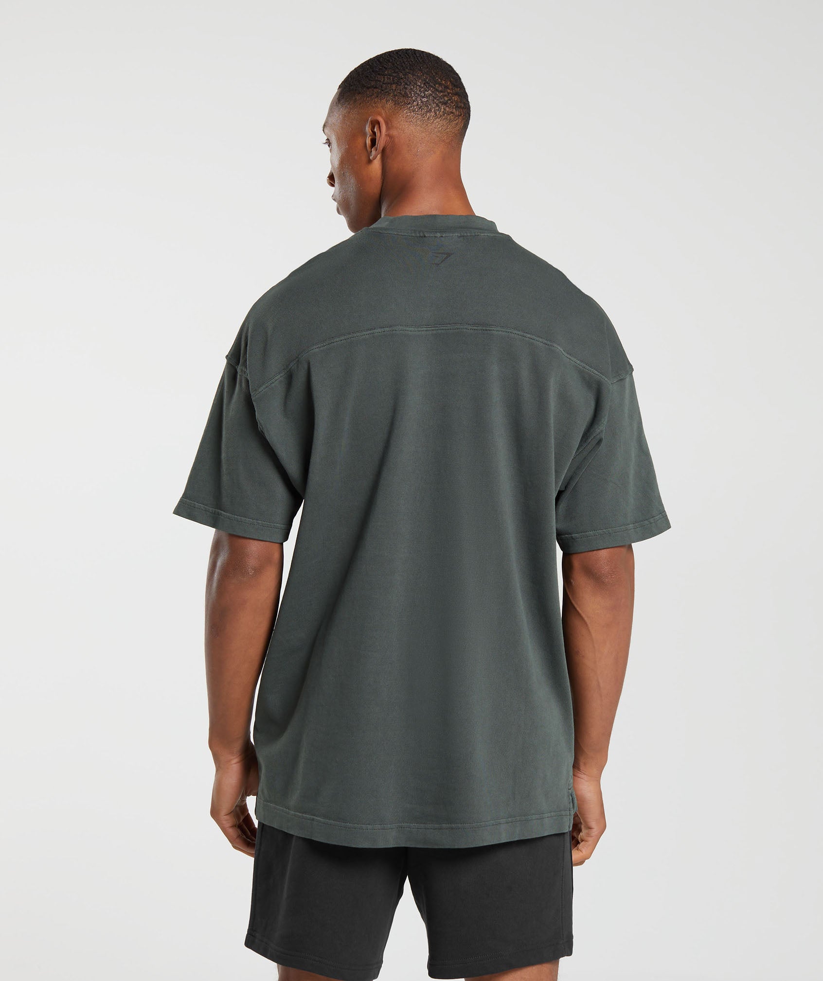 GYMSHARK Gymshark Premium Heavyweight Cotton Tee - Rich Olive Green for Men's Workout & Training Essential 