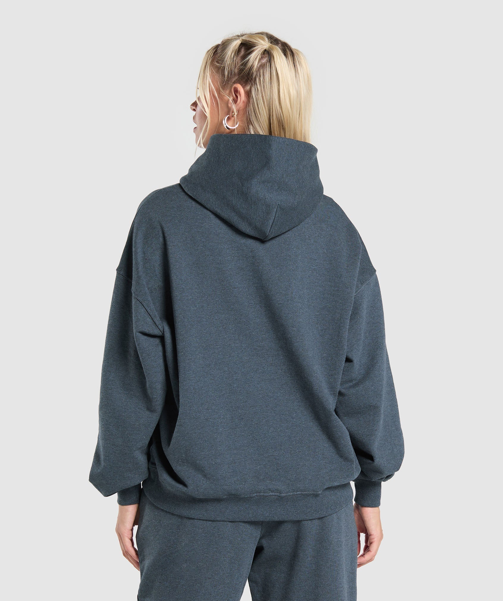 GYMSHARK Recovery Lounge Hooded Sweatshirt - Cozy Relaxation Essential in Heathered Indigo 