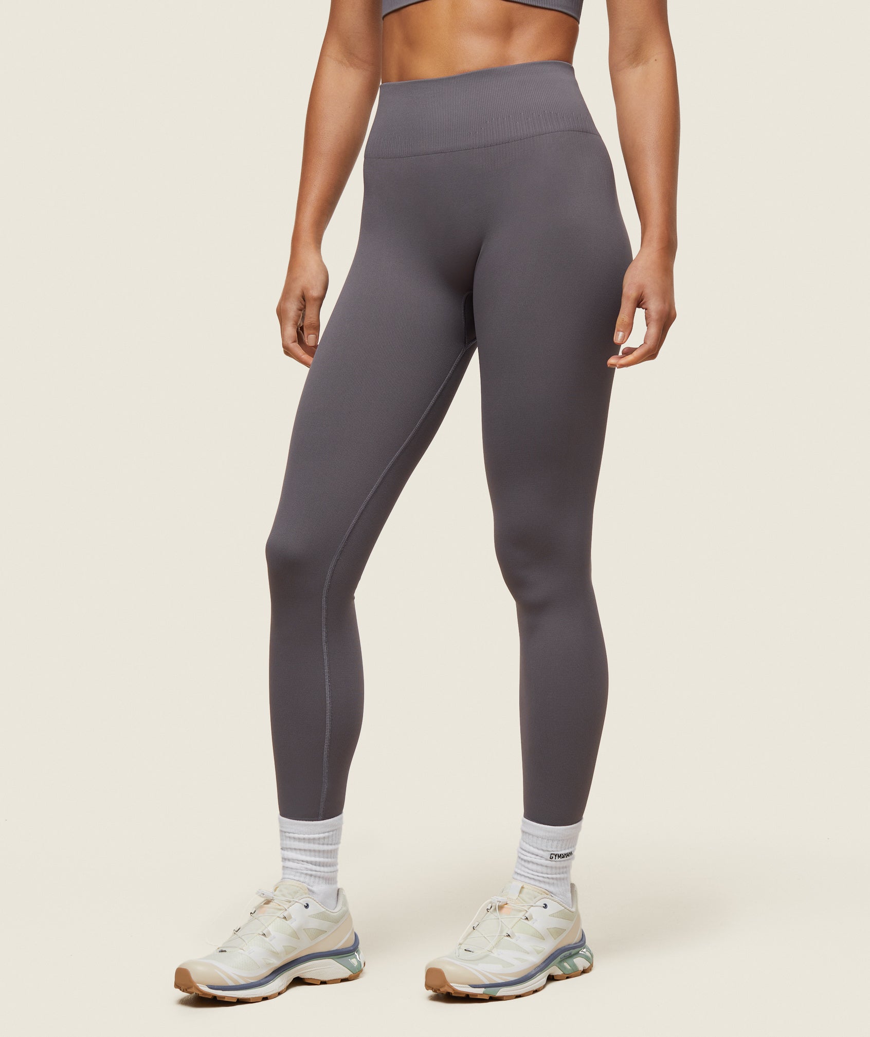 GYMSHARK Gymshark Ultra-Soft Seamless Workout Leggings - Brushed Heather Gray for All-Day Comfort