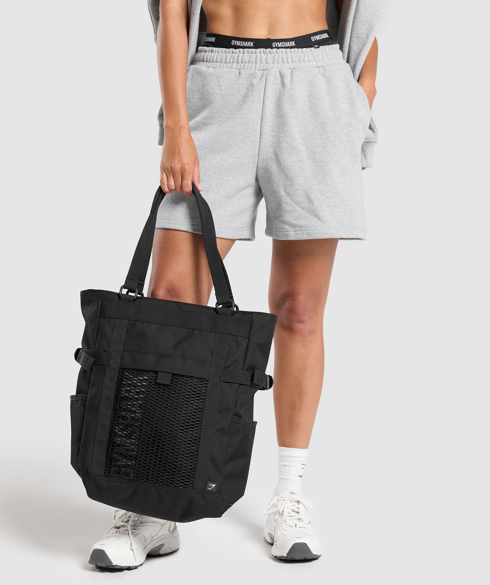 GYMSHARK Ultimate Gym Tote Bag - Matte Black Water-Resistant Nylon for Workout Essentials Storage