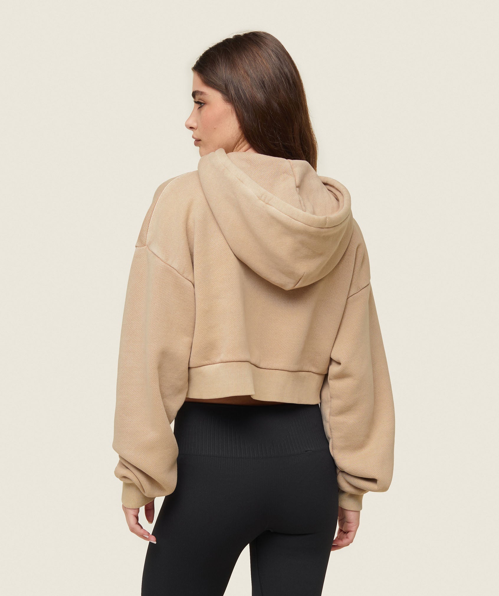 GYMSHARK Everyday Essential Cropped Zip-Up Hoodie in Soft Beige 